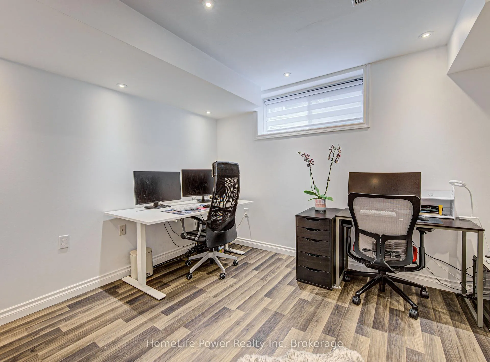 Photo 33 of 533 Activa Avenue, Kitchener, Larentian West — HOMEH