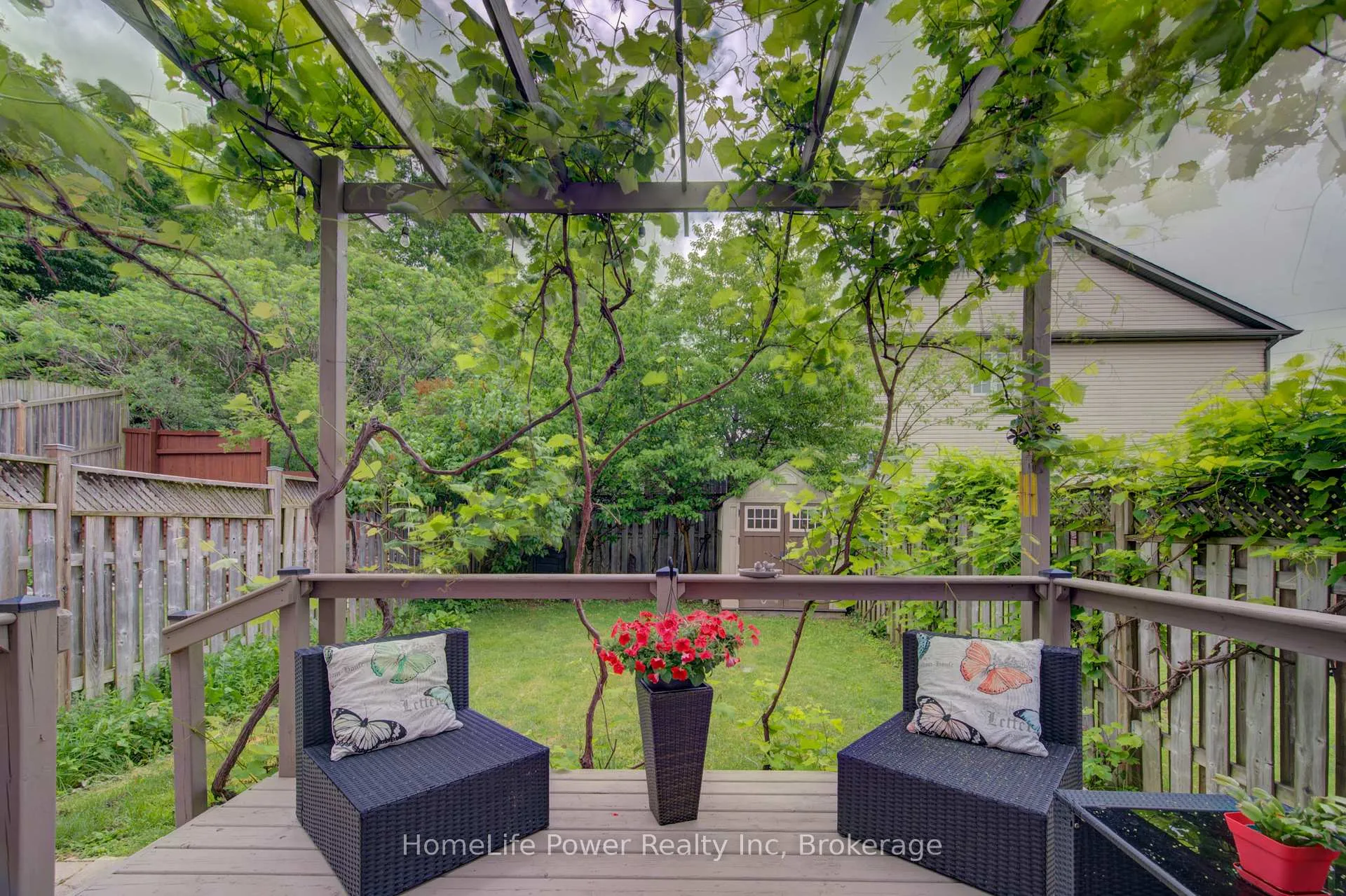 Photo 40 of 533 Activa Avenue, Kitchener, Larentian West — HOMEH