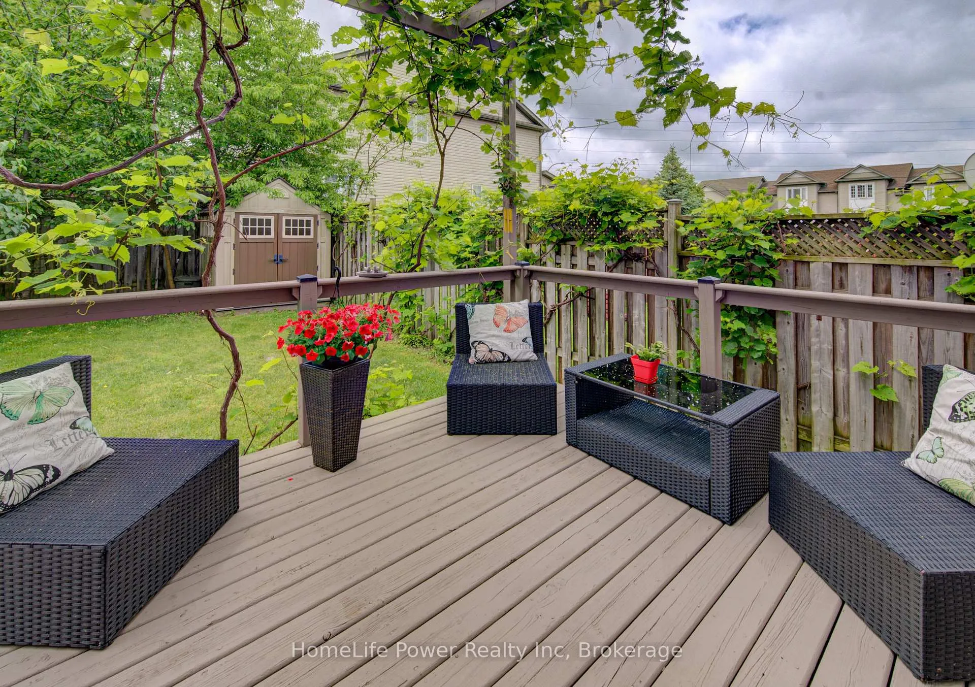Photo 42 of 533 Activa Avenue, Kitchener, Larentian West — HOMEH