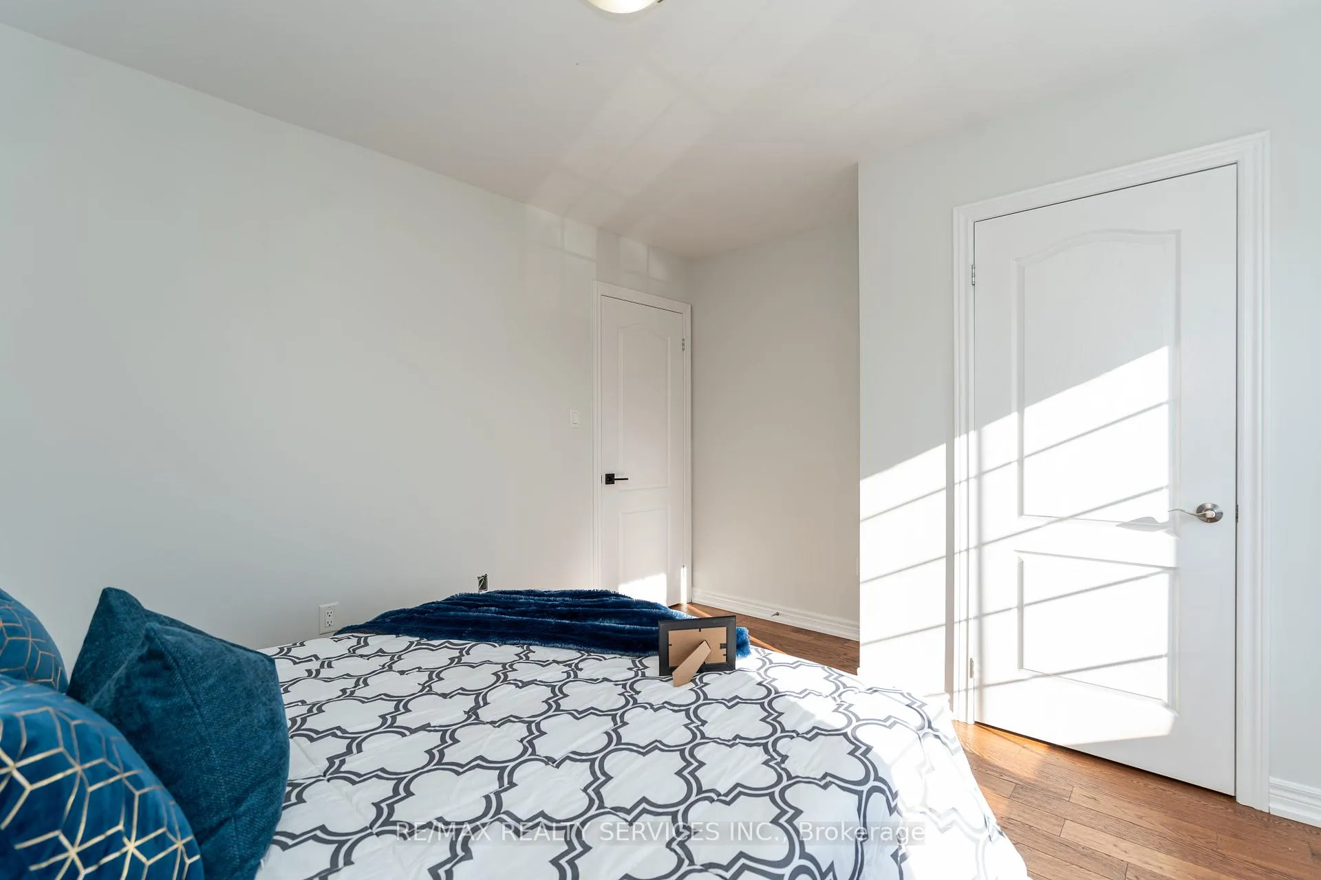 Photo 24 of 112 Amaranth Crescent, Brampton, Northwest Sandalwood Parkway — HOMEH