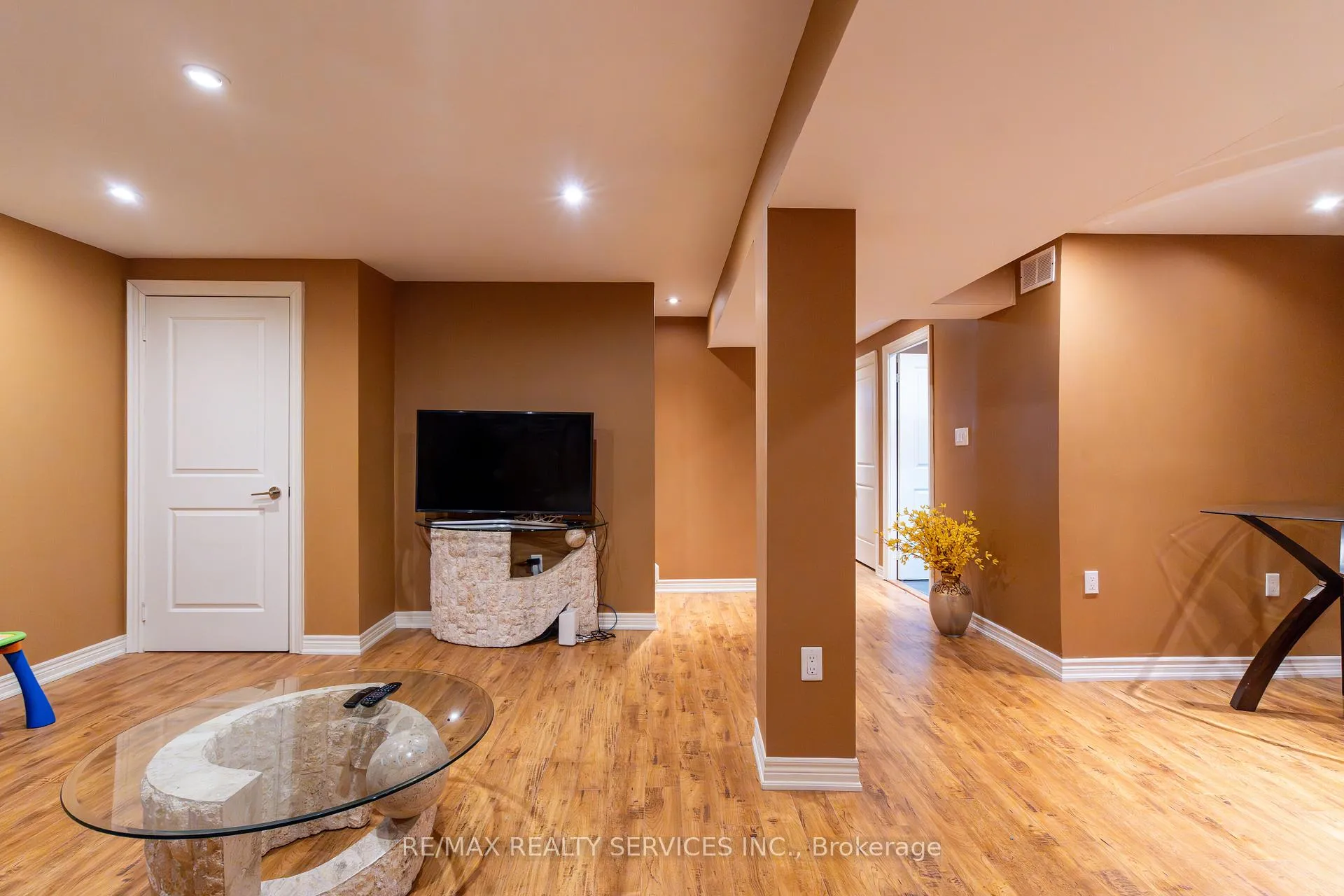 Photo 30 of 112 Amaranth Crescent, Brampton, Northwest Sandalwood Parkway — HOMEH