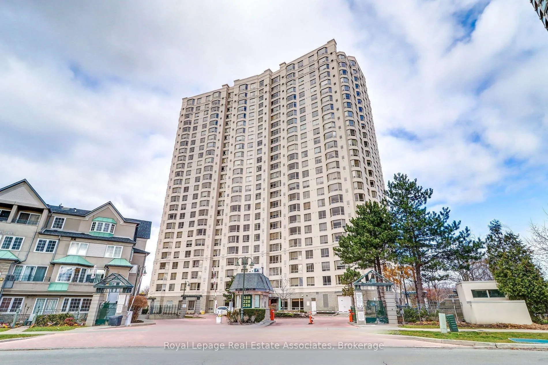 Front of Unit 2706, 228 Bonis Avenue
