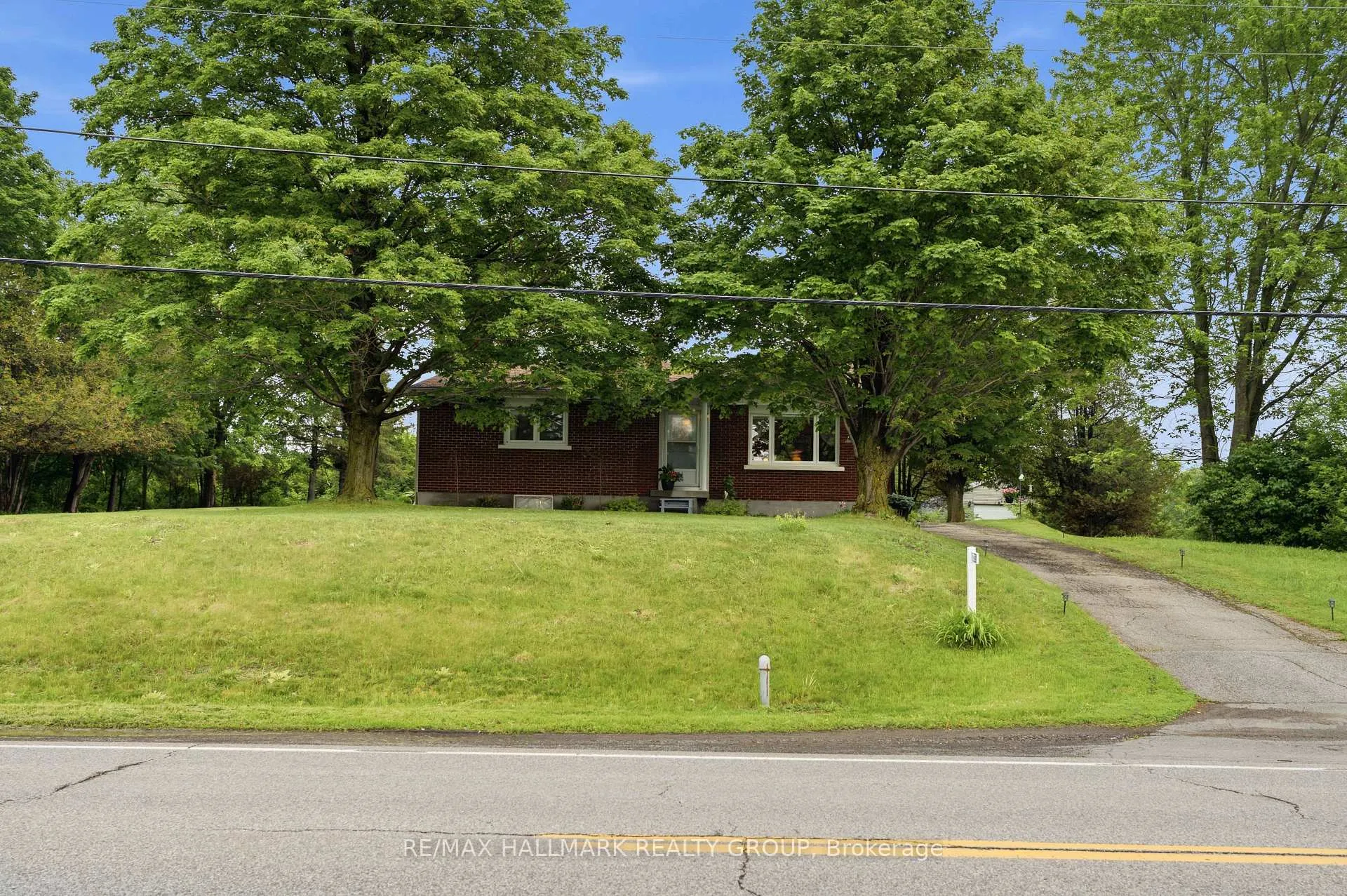 Photo 2 of 3735 Highway 34, Champlain, Vankleek Hill — HOMEH