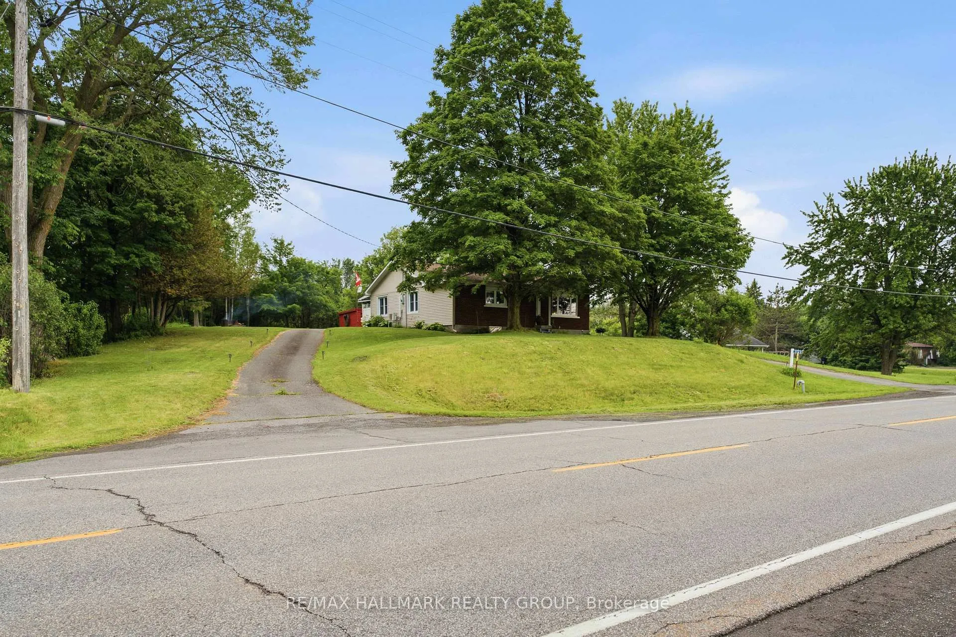Photo 3 of 3735 Highway 34, Champlain, Vankleek Hill — HOMEH