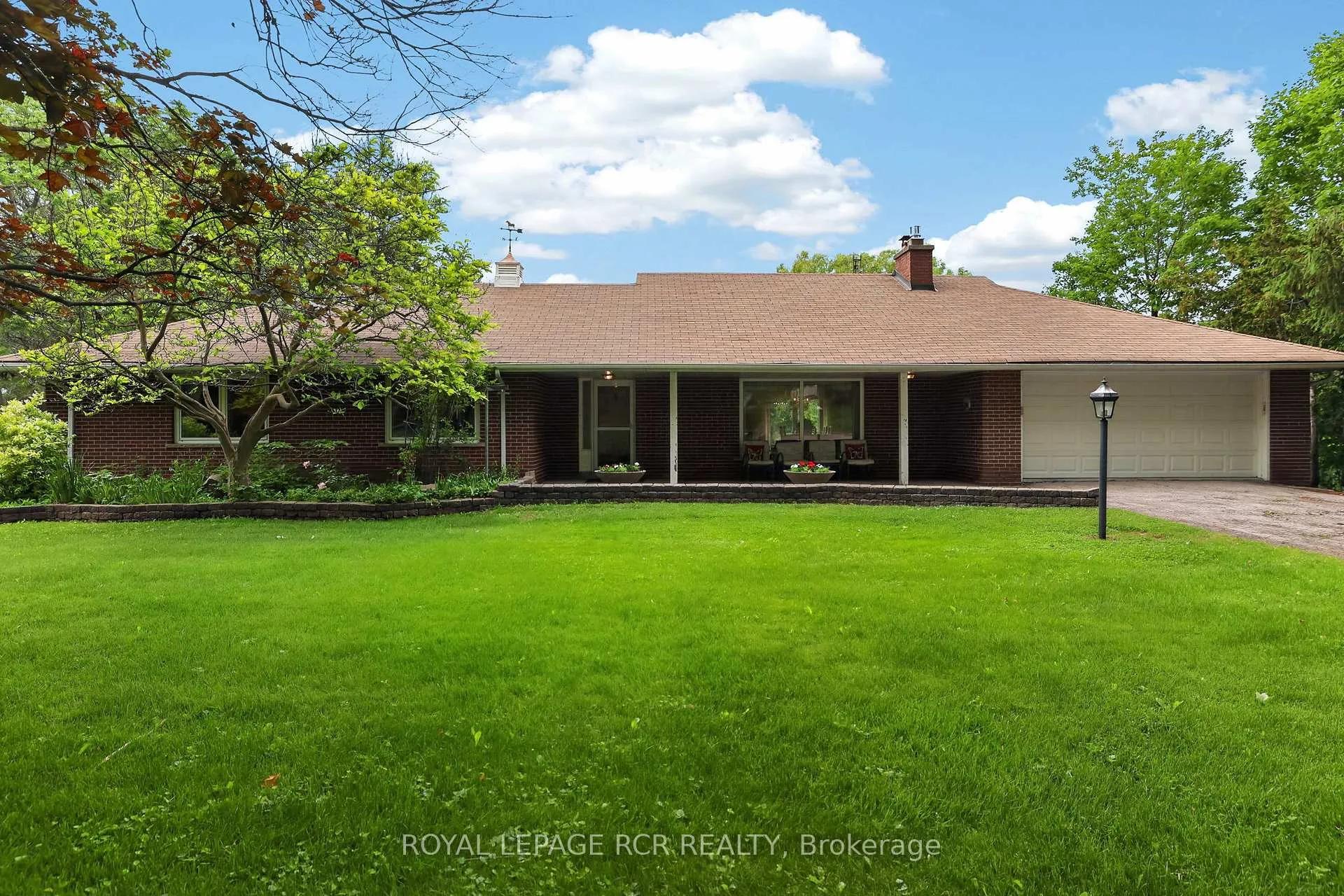 Photo 2 of 3410 19th Side Road, King, Rural King — HOMEH