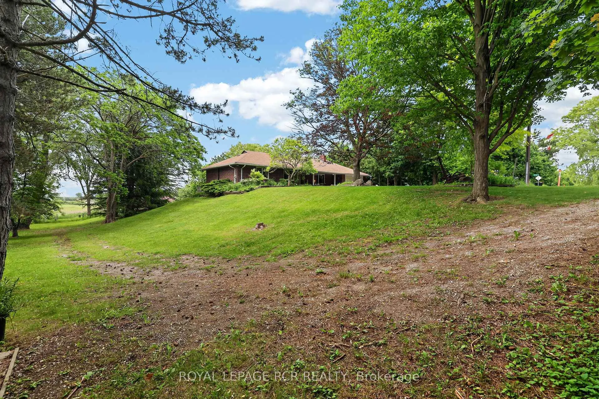 Photo 23 of 3410 19th Side Road, King, Rural King — HOMEH