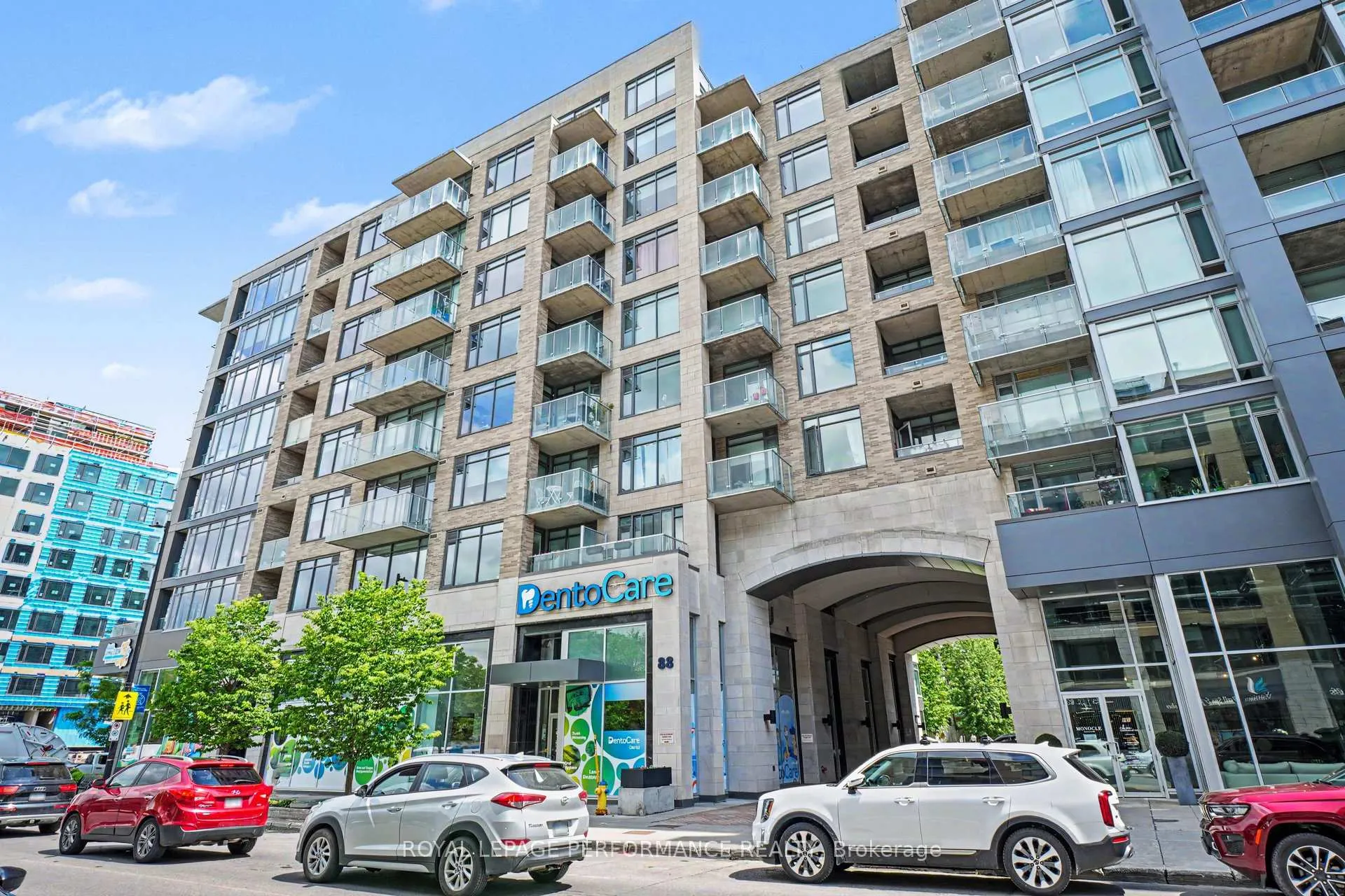 Front of Unit 412, 88 Richmond Road