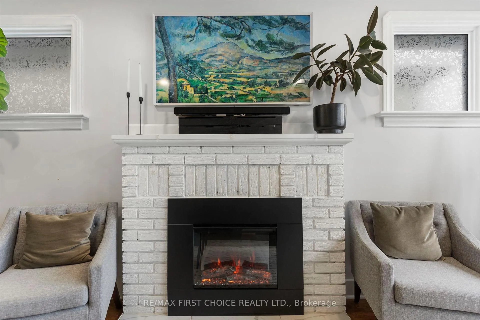 Photo 6 of 1503 Walsh Street E, Thunder Bay, Hyde Park — HOMEH
