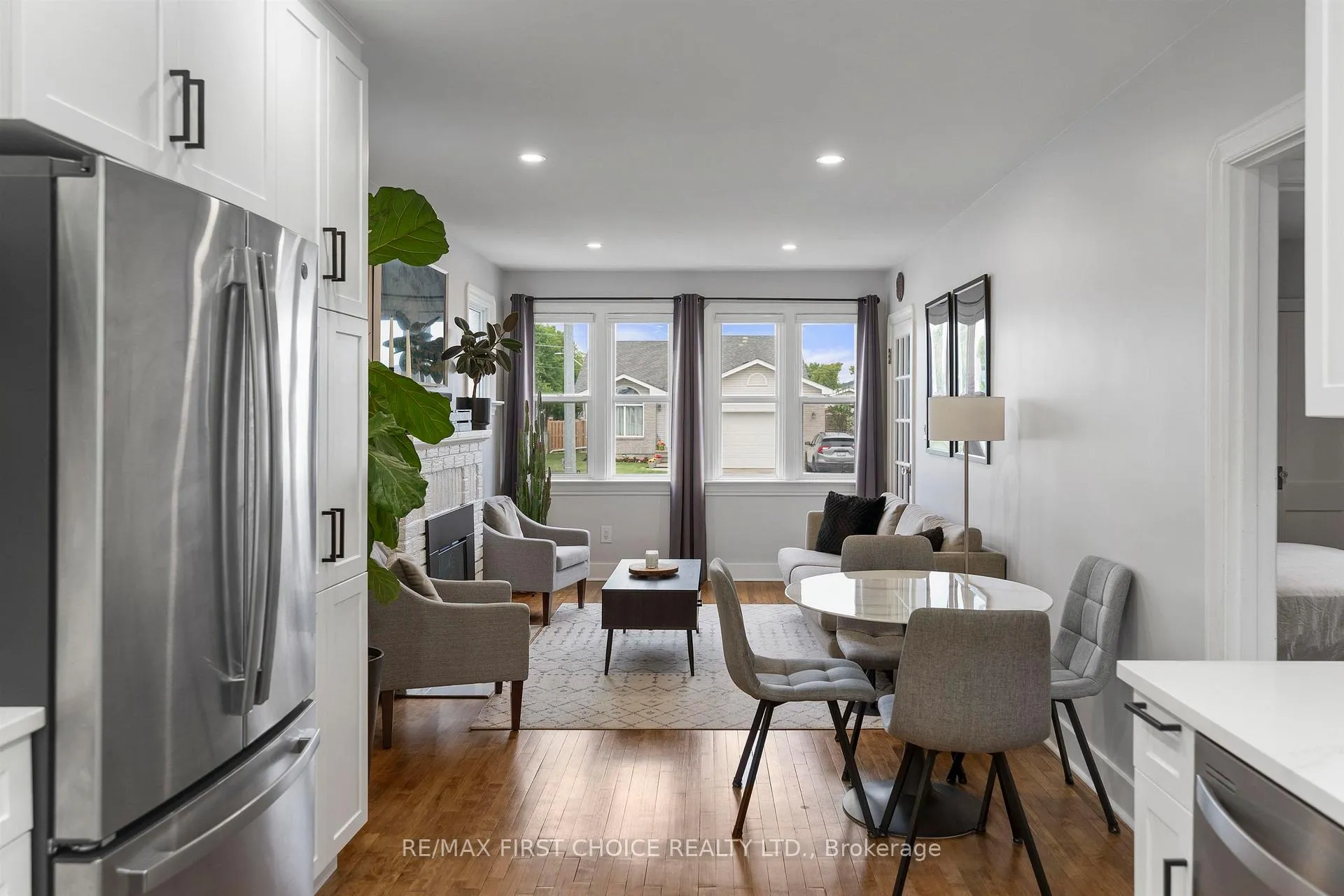 Photo 7 of 1503 Walsh Street E, Thunder Bay, Hyde Park — HOMEH