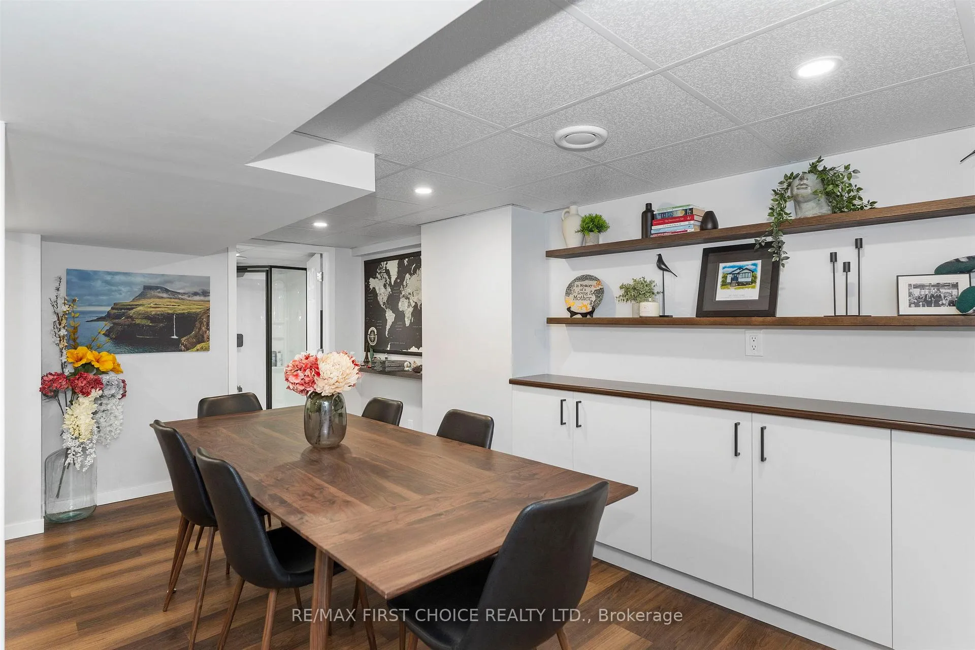 Photo 27 of 1503 Walsh Street E, Thunder Bay, Hyde Park — HOMEH