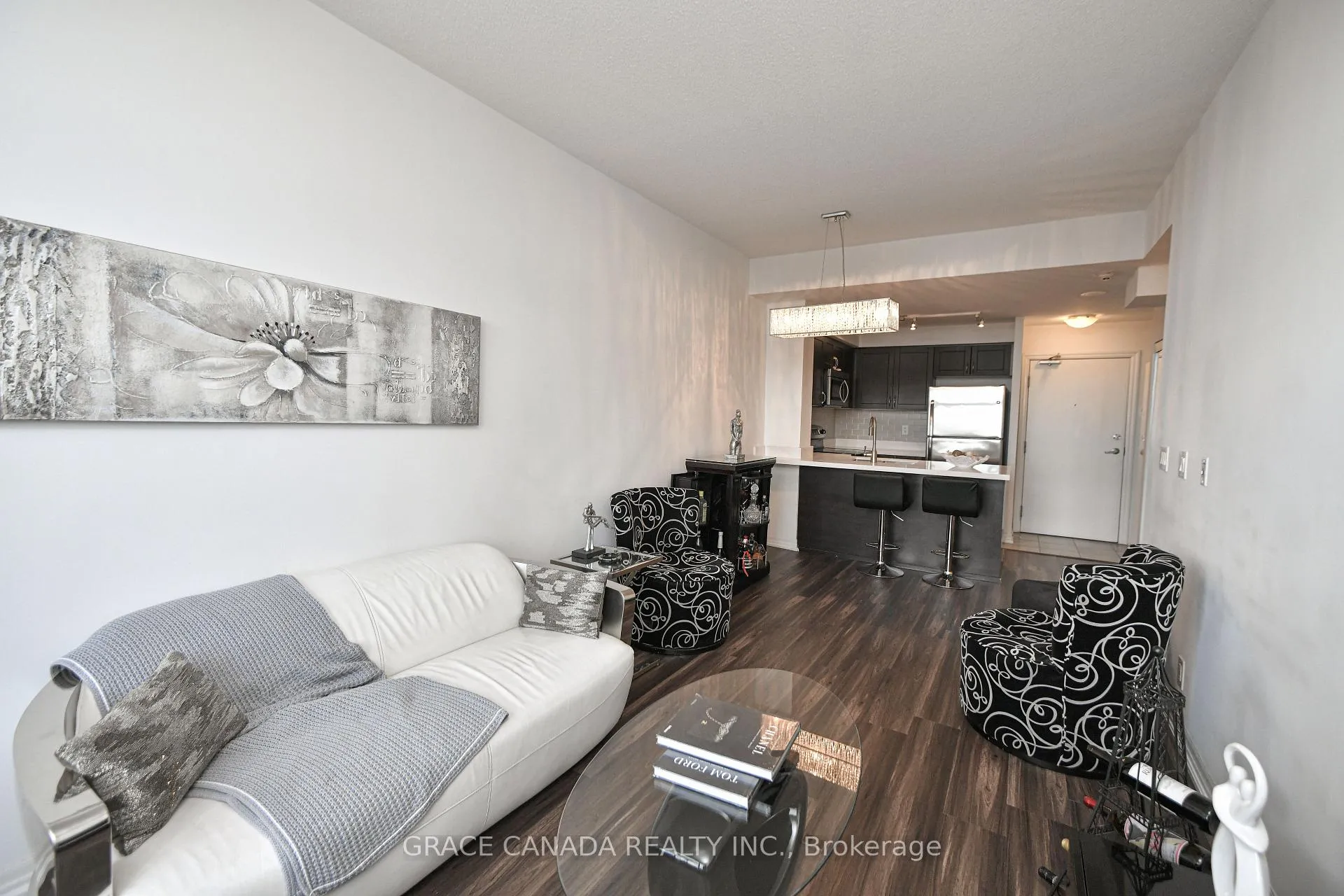 Photo 18 of Unit 508, 1940 Ironstone Drive, Burlington, Uptown — HOMEH
