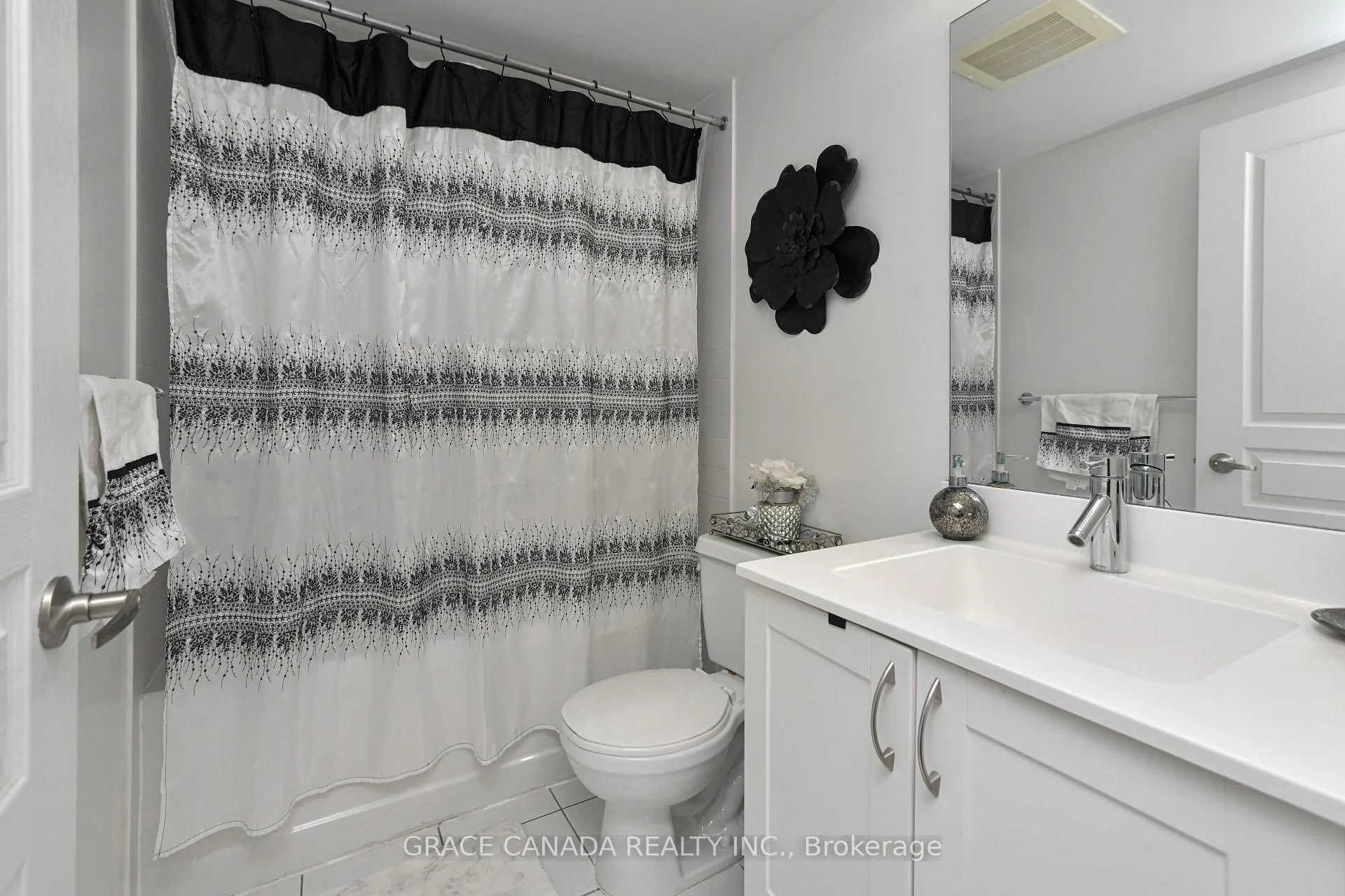 Photo 31 of Unit 508, 1940 Ironstone Drive, Burlington, Uptown — HOMEH