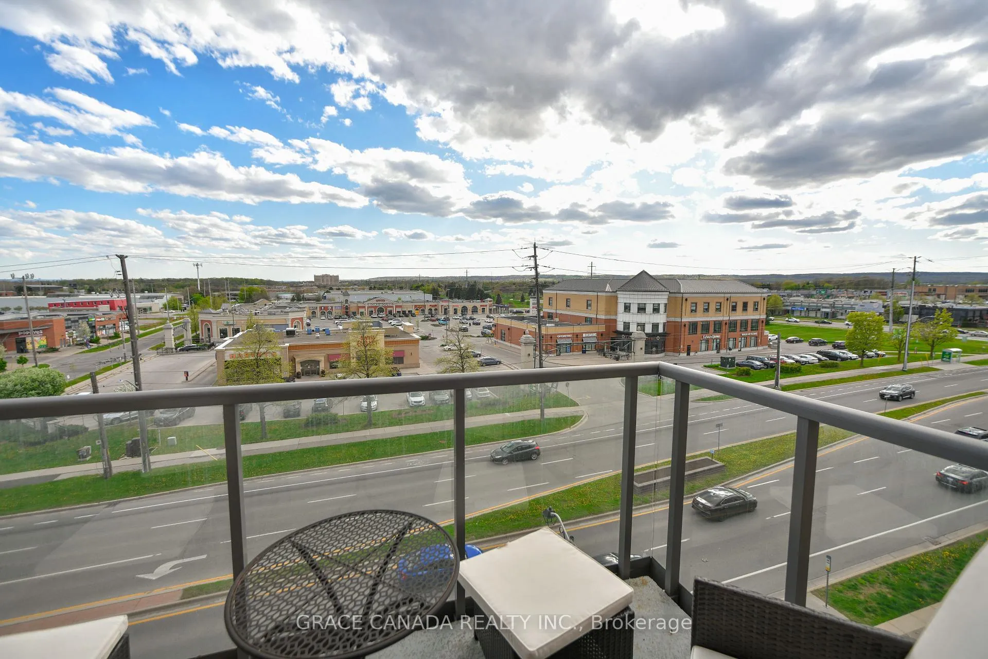 Photo 33 of Unit 508, 1940 Ironstone Drive, Burlington, Uptown — HOMEH