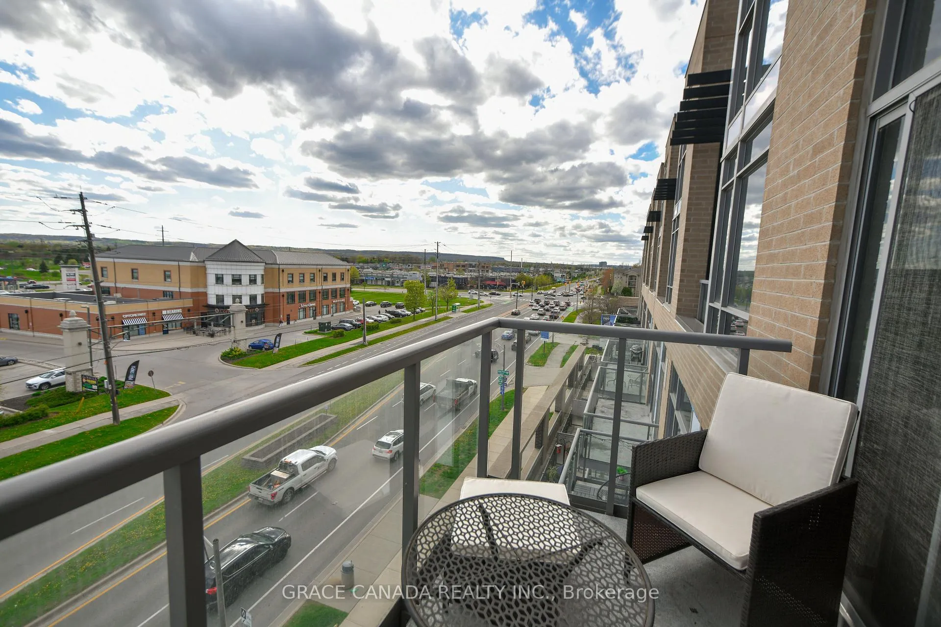 Photo 34 of Unit 508, 1940 Ironstone Drive, Burlington, Uptown — HOMEH
