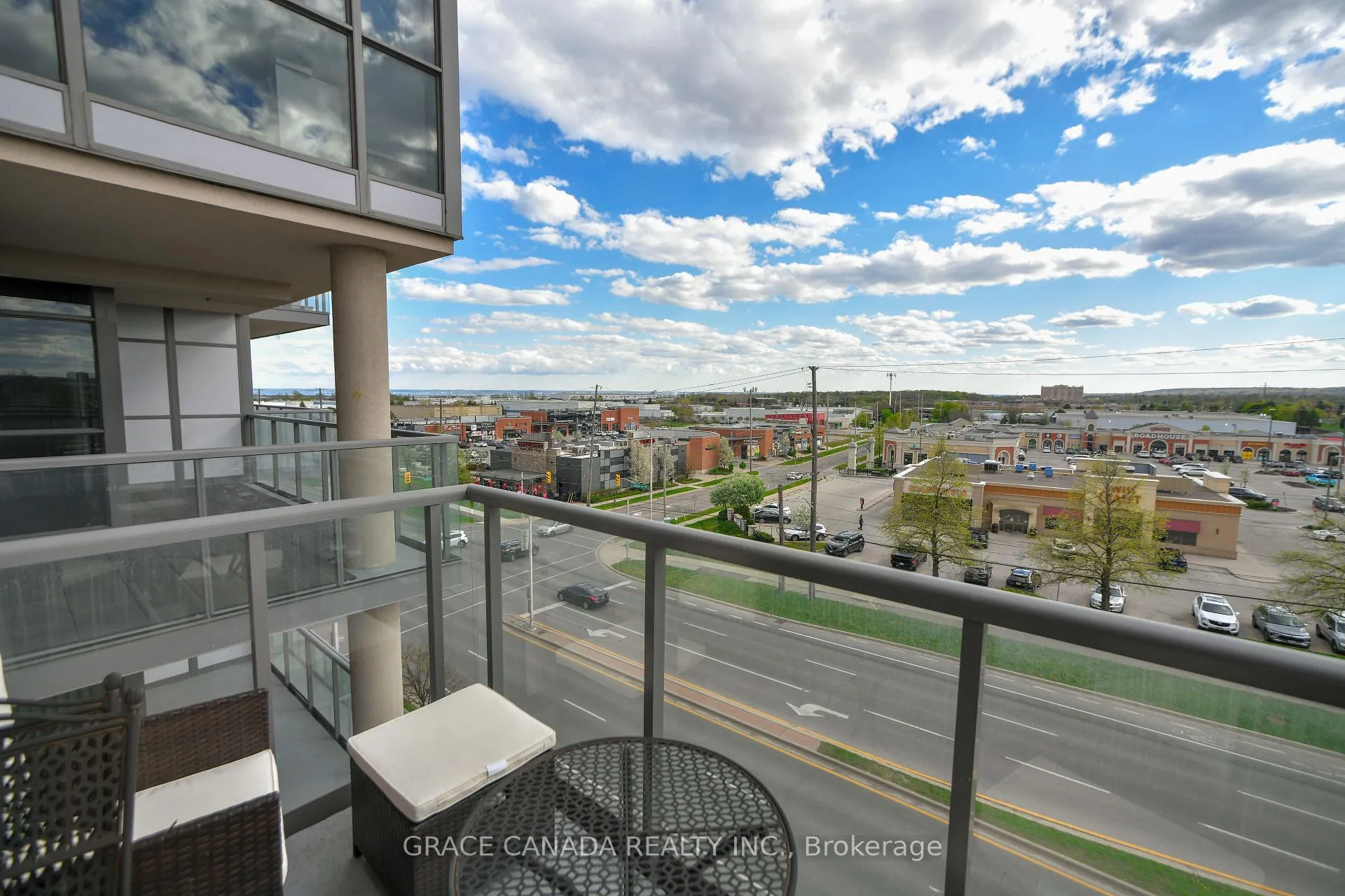 Photo 35 of Unit 508, 1940 Ironstone Drive, Burlington, Uptown — HOMEH