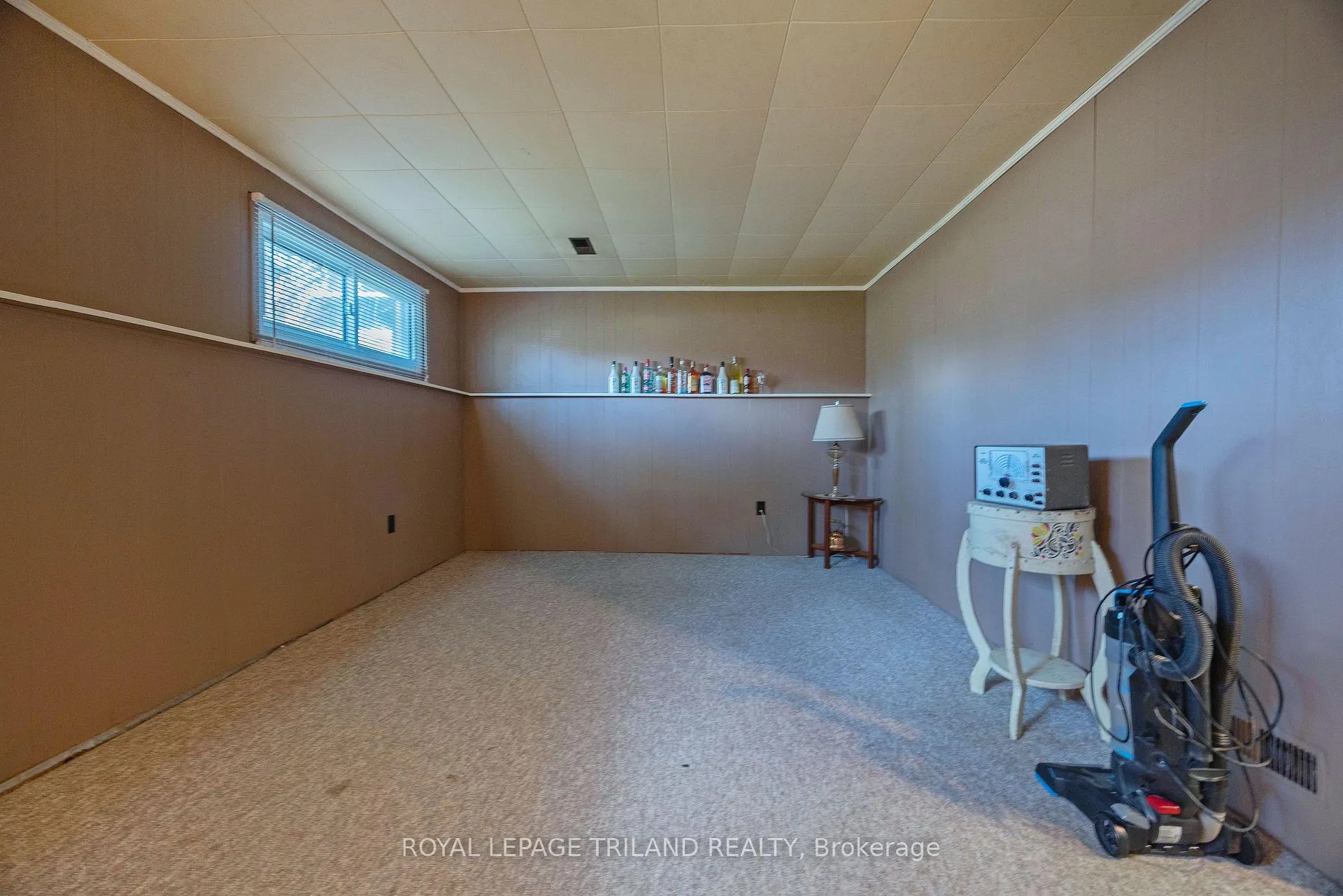 Photo 15 of 192 Myrtle Street, St. Thomas — HOMEH