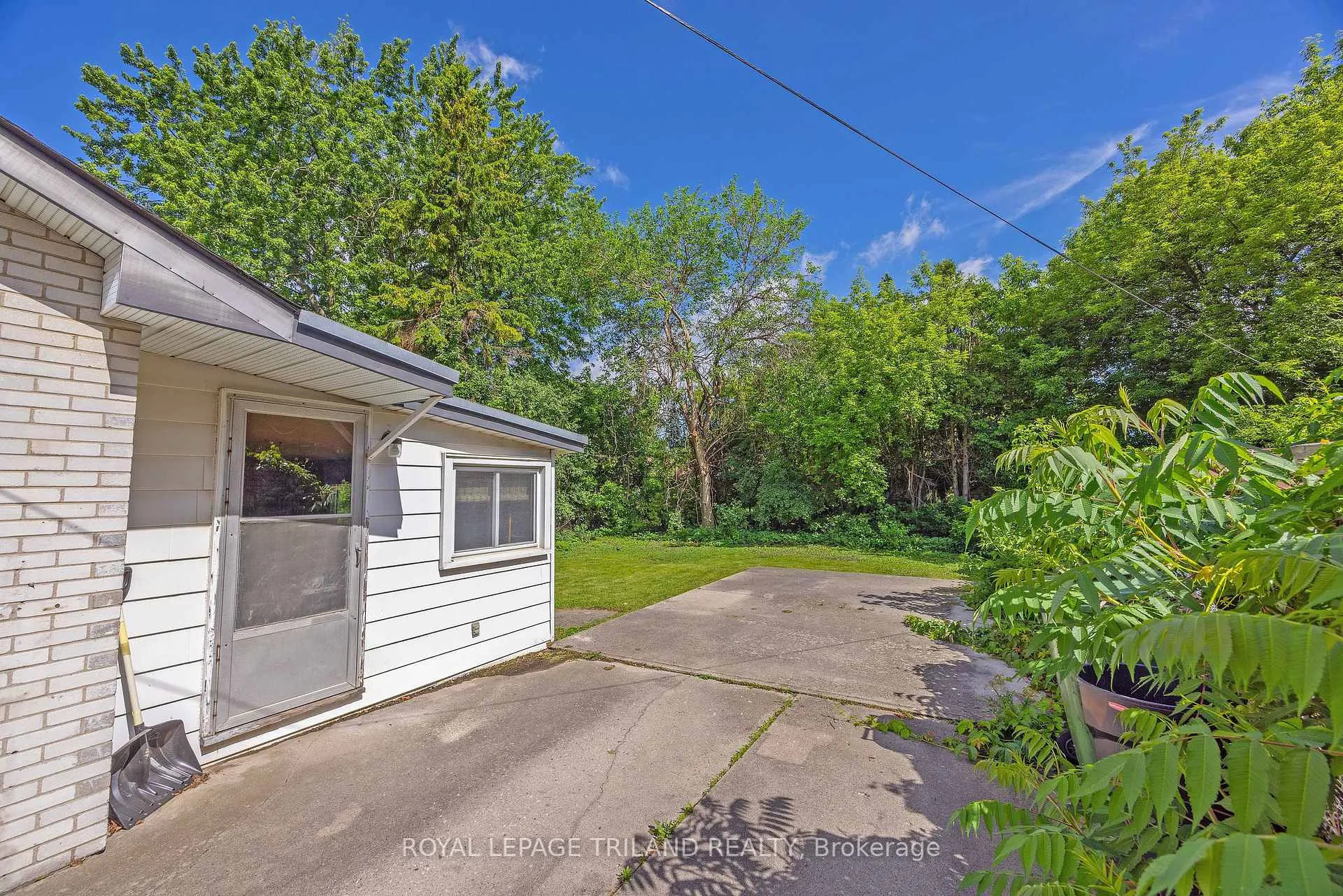 Photo 18 of 192 Myrtle Street, St. Thomas — HOMEH