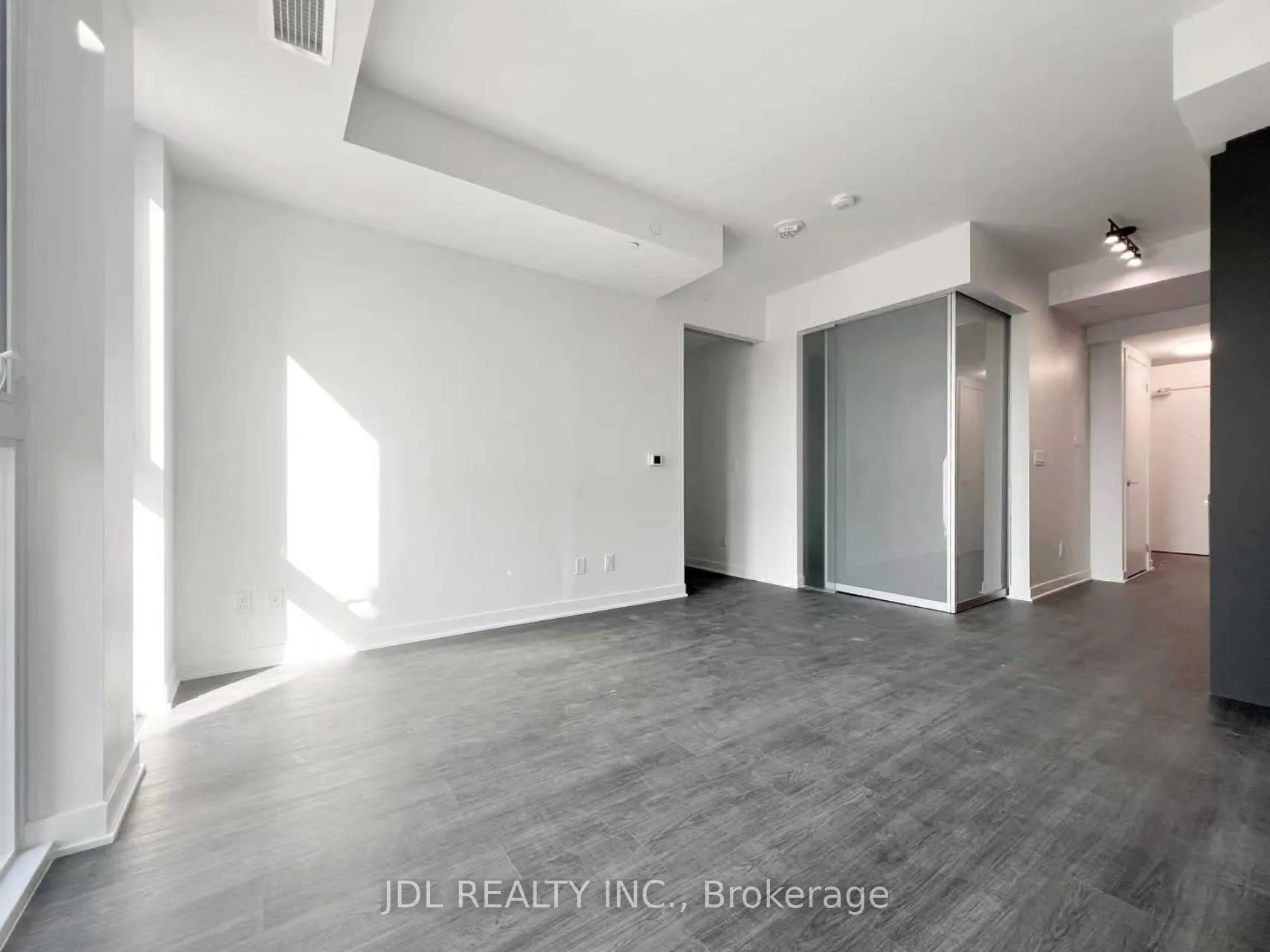 Photo 7 of Unit 313, 185 Alberta Avenue W, Toronto, Oakwood Village — HOMEH