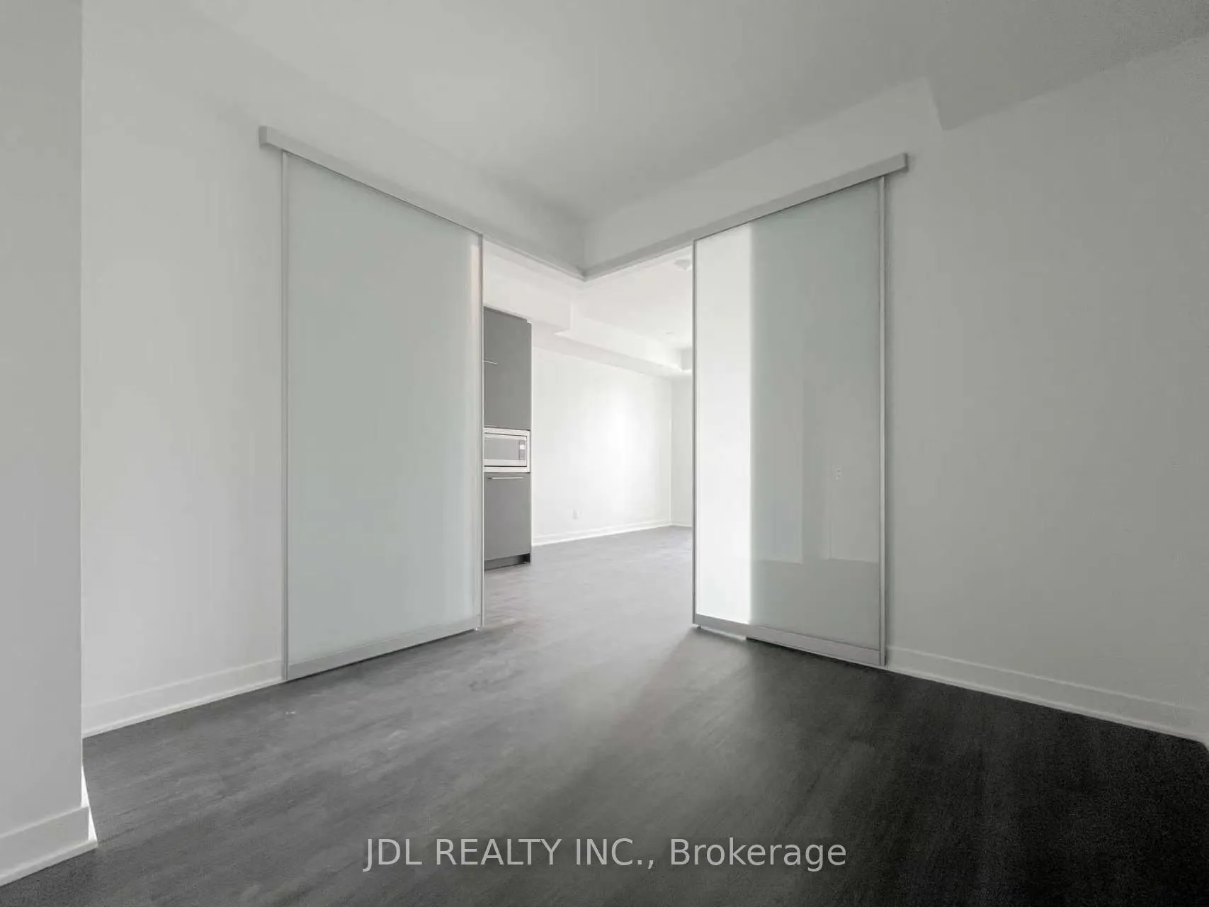 Photo 9 of Unit 313, 185 Alberta Avenue W, Toronto, Oakwood Village — HOMEH