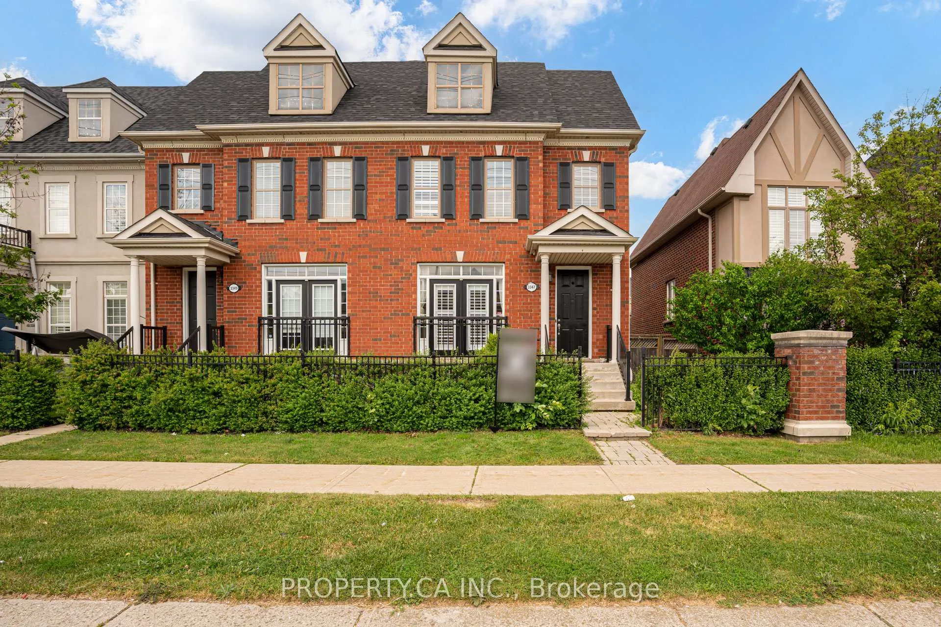 Front of 3347 Eglinton Avenue W