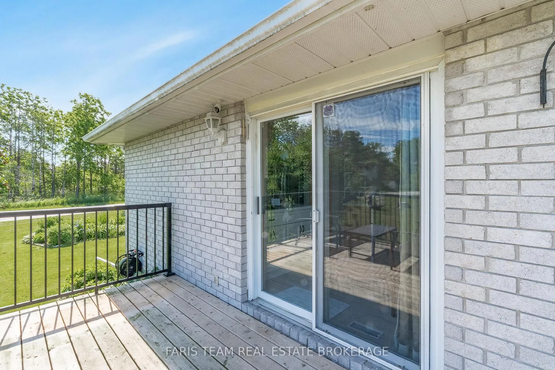 Photo 33 of 108 Sixth Street, Brock, Beaverton — HOMEH
