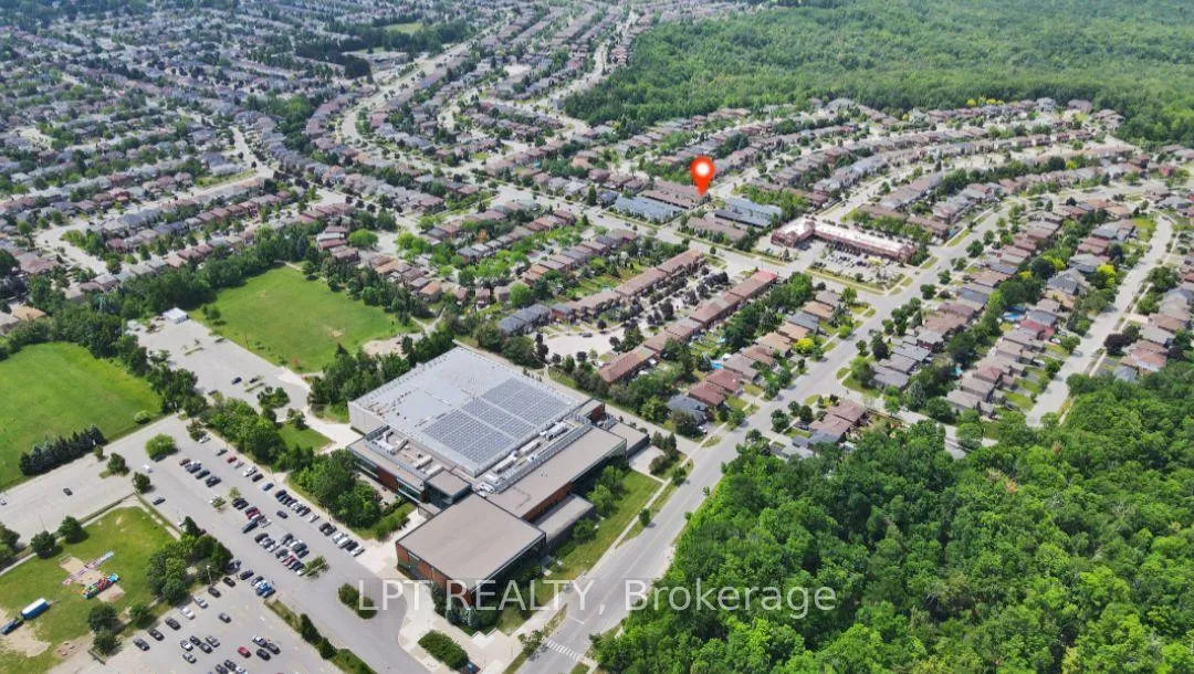 Photo 34 of 17 Silver Maple Crescent, Barrie, Holly — HOMEH