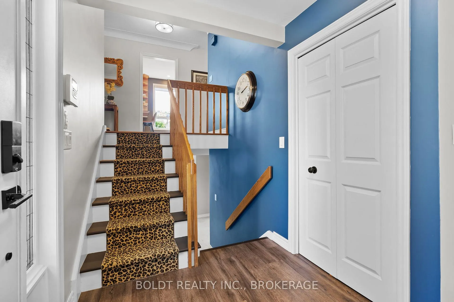 Photo 7 of 21 Shoreline Drive, St. Catharines, Lakeshore — HOMEH
