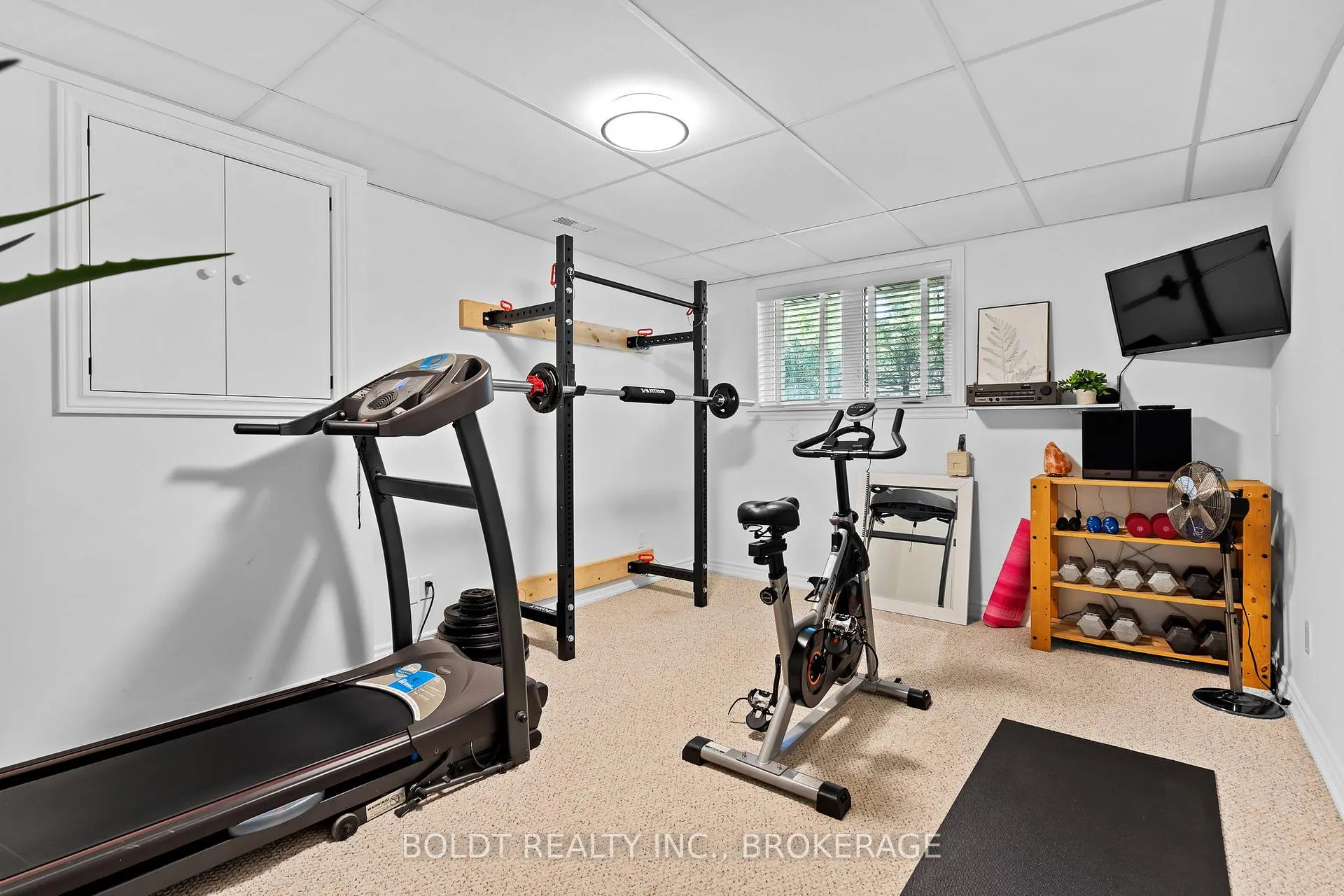 Photo 23 of 21 Shoreline Drive, St. Catharines, Lakeshore — HOMEH
