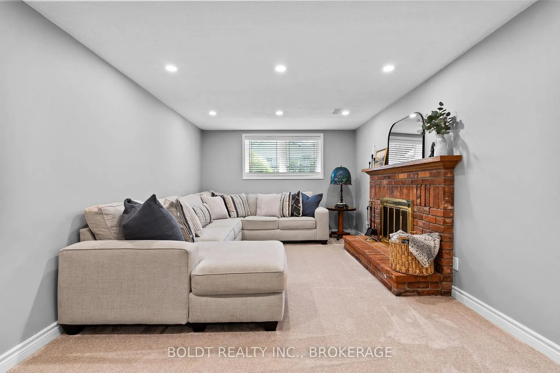 Photo 28 of 21 Shoreline Drive, St. Catharines, Lakeshore — HOMEH