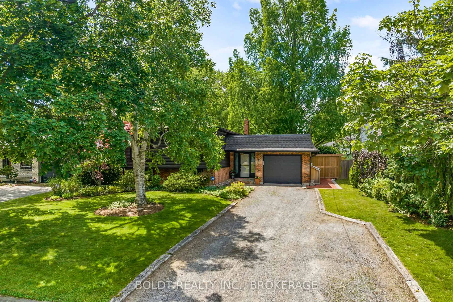Photo 38 of 21 Shoreline Drive, St. Catharines, Lakeshore — HOMEH