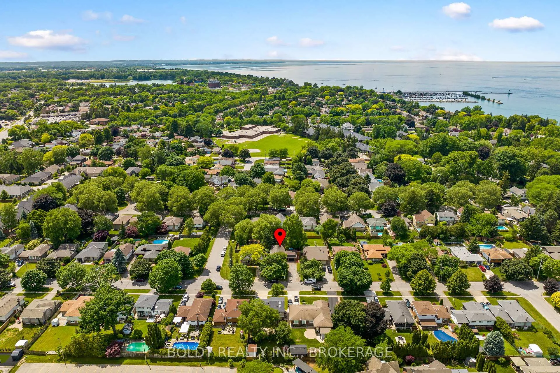 Photo 47 of 21 Shoreline Drive, St. Catharines, Lakeshore — HOMEH