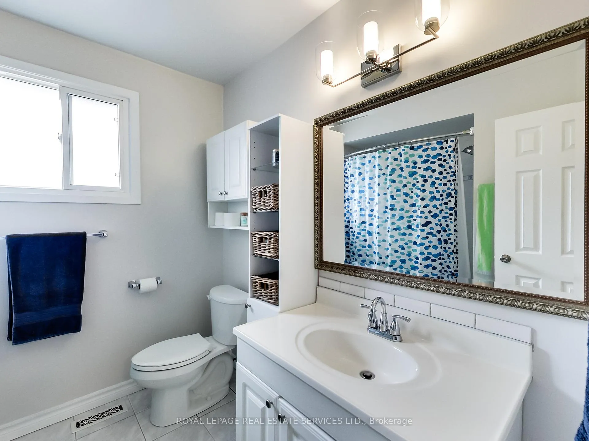 Photo 26 of 27 Bremen Lane, Mississauga, Streetsville — HOMEH