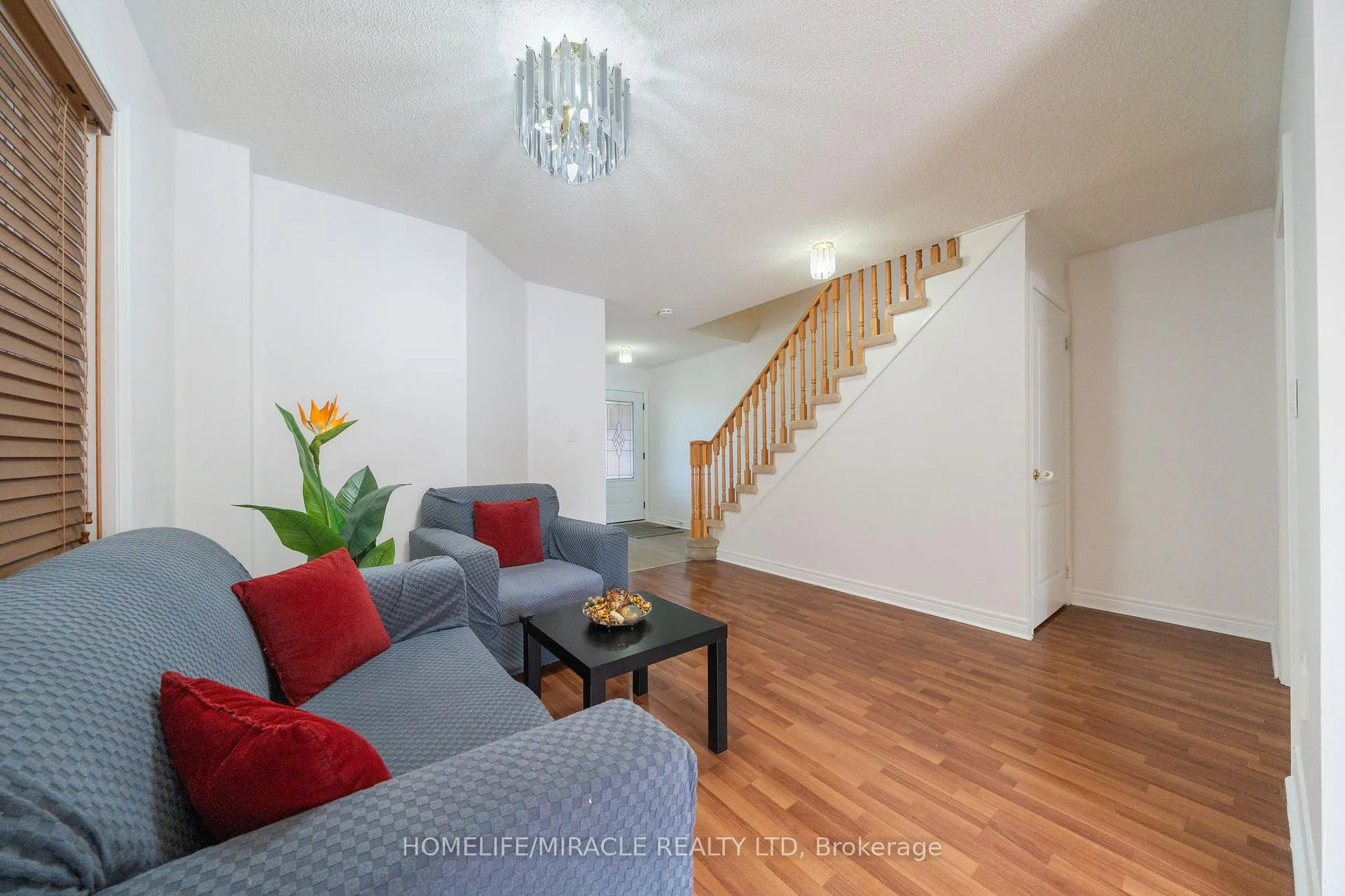 Photo 12 of 93 Brickyard Way, Brampton, Brampton North — HOMEH