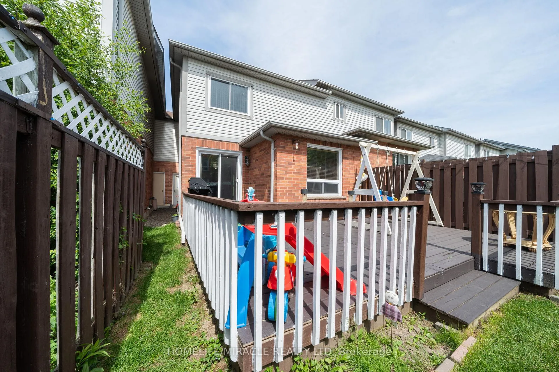 Photo 46 of 93 Brickyard Way, Brampton, Brampton North — HOMEH