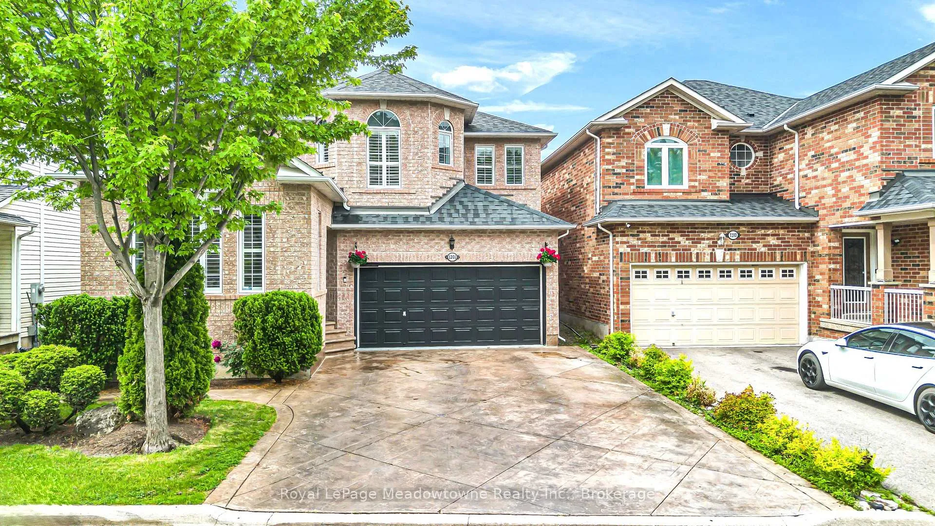 Photo 2 of 1201 Fox Crescent, Milton, Dempsey — HOMEH