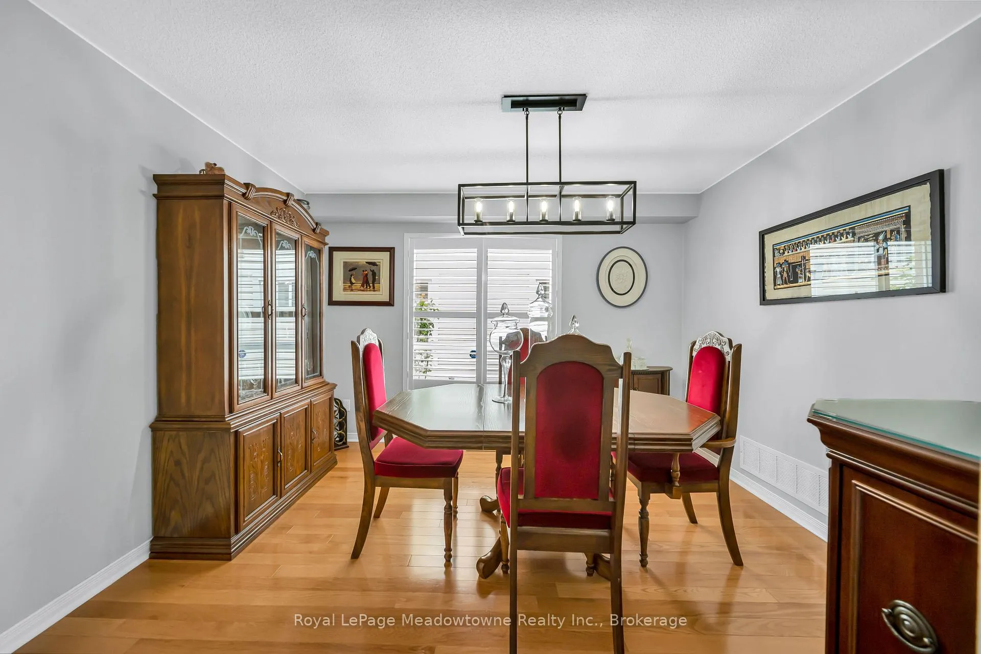 Photo 7 of 1201 Fox Crescent, Milton, Dempsey — HOMEH