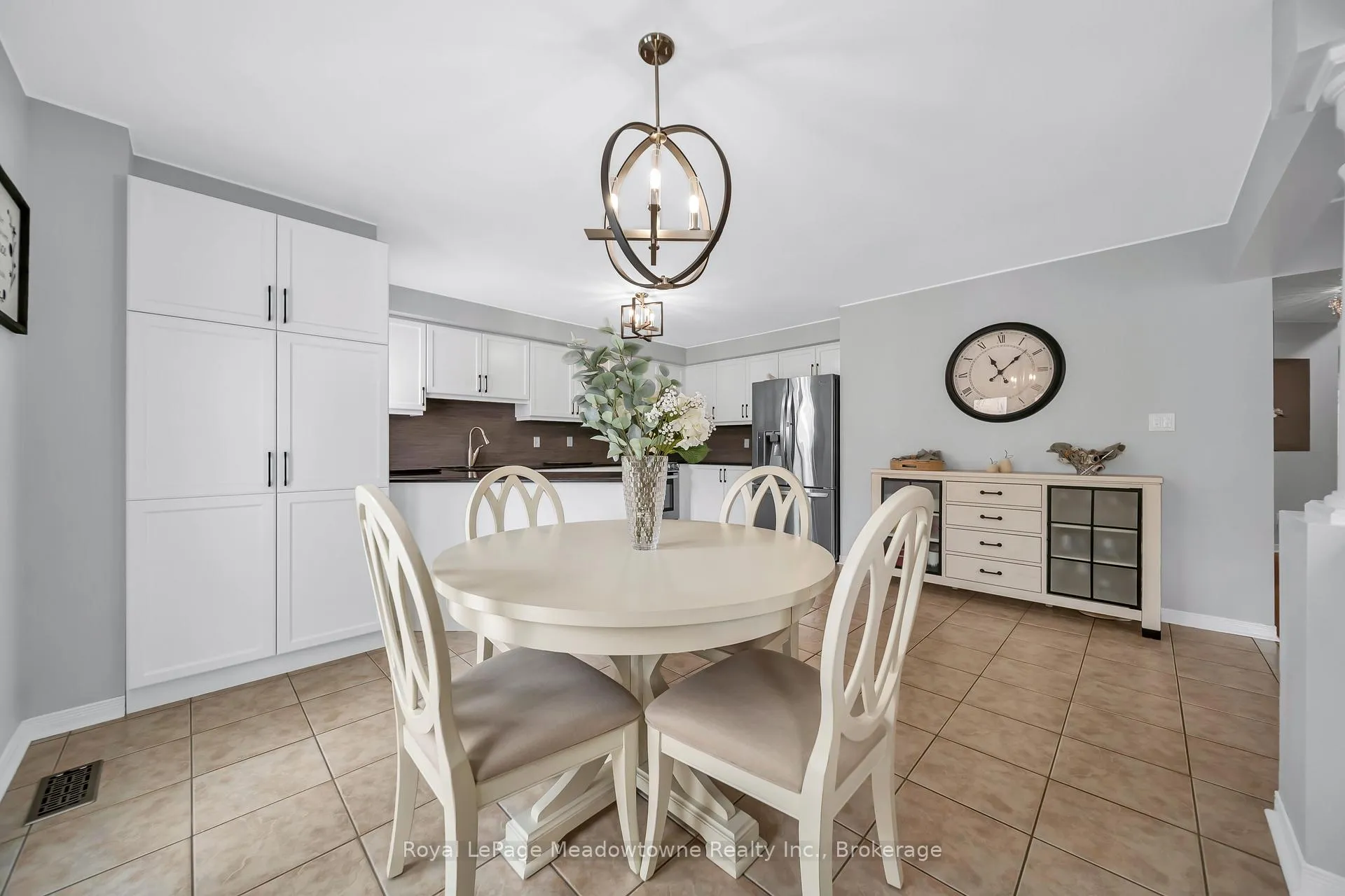 Photo 14 of 1201 Fox Crescent, Milton, Dempsey — HOMEH