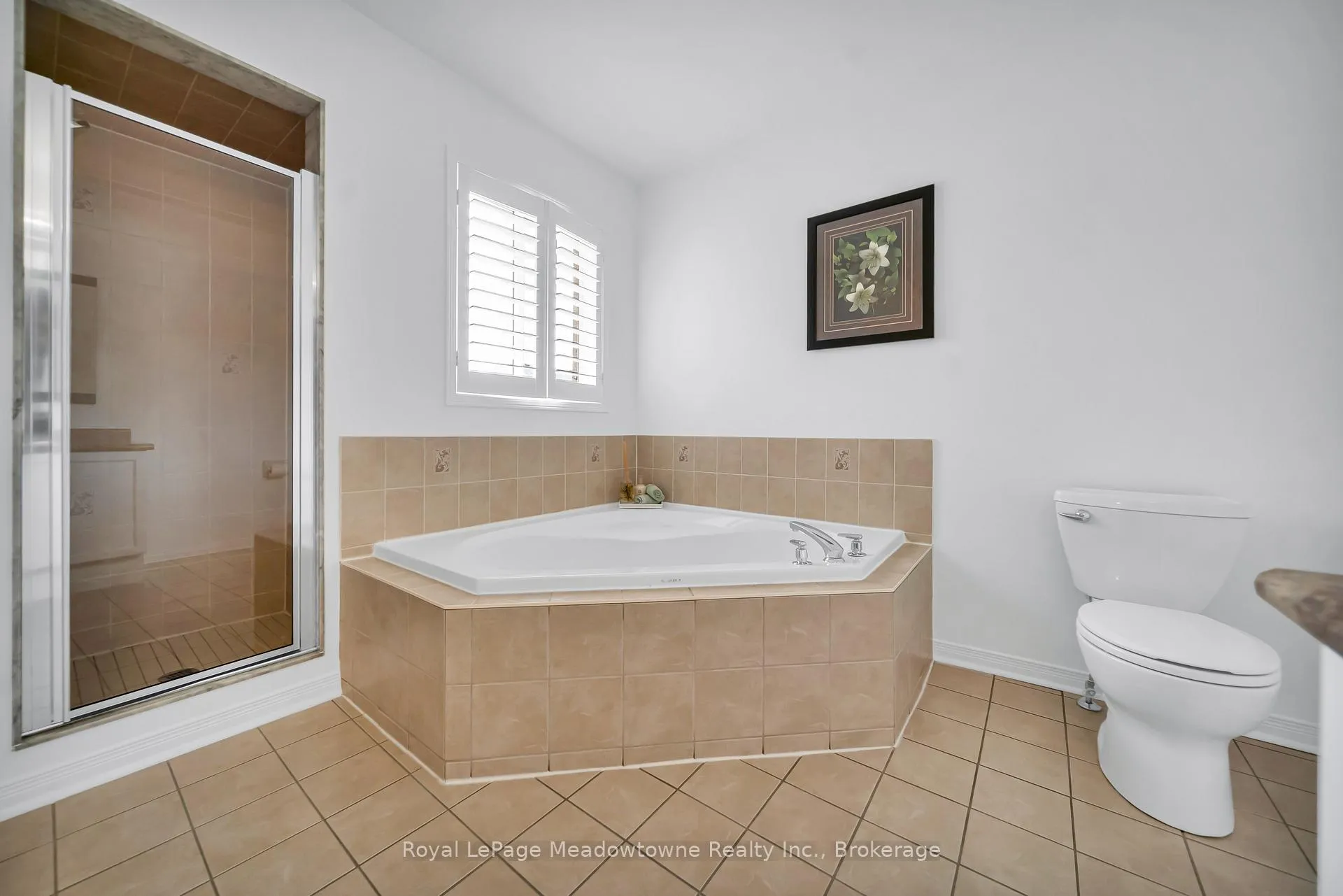 Photo 23 of 1201 Fox Crescent, Milton, Dempsey — HOMEH