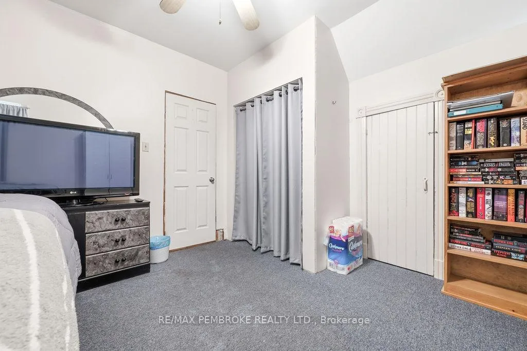 Photo 23 of 558 Mackay Street, Pembroke, Pembroke — HOMEH