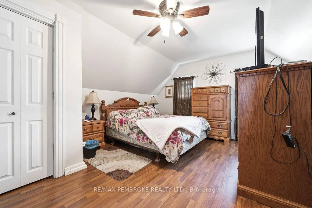 Photo 27 of 558 Mackay Street, Pembroke, Pembroke — HOMEH