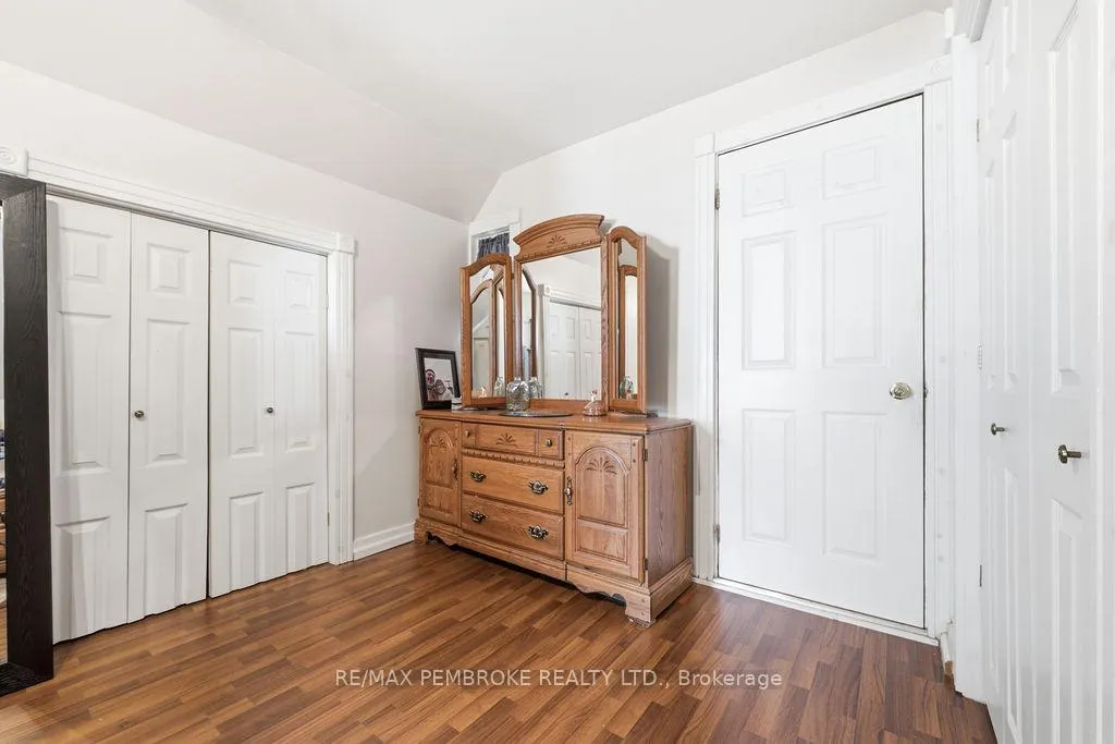 Photo 30 of 558 Mackay Street, Pembroke, Pembroke — HOMEH