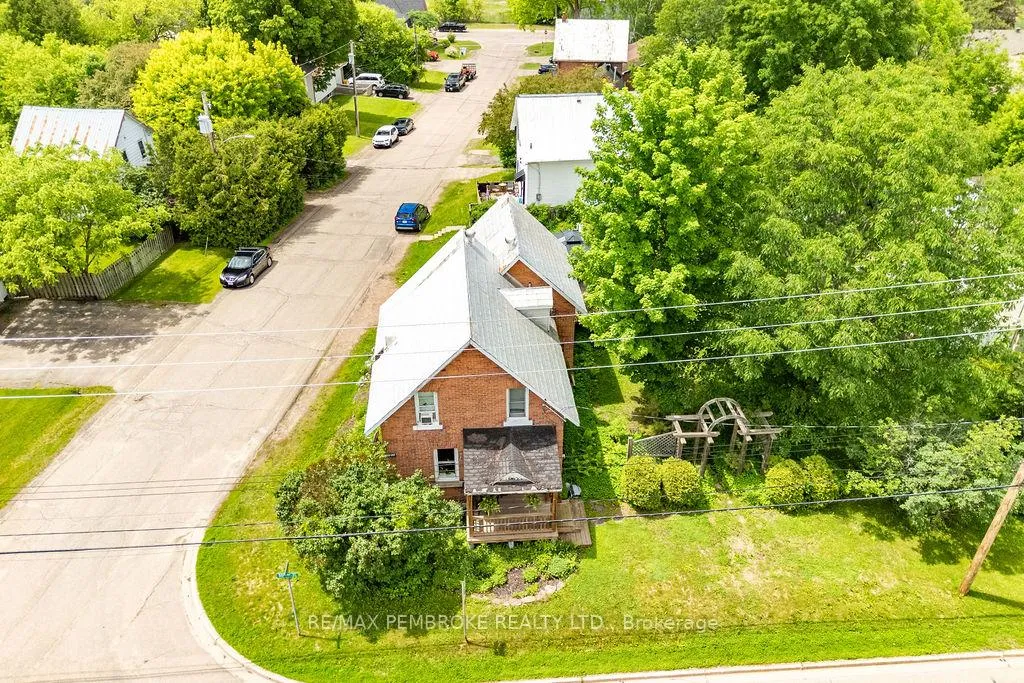 Photo 45 of 558 Mackay Street, Pembroke, Pembroke — HOMEH