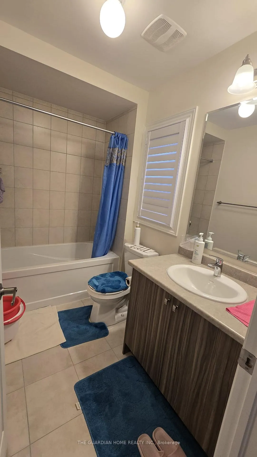 Photo 17 of 221 Fleetwood Drive, Oshawa, Eastdale — HOMEH