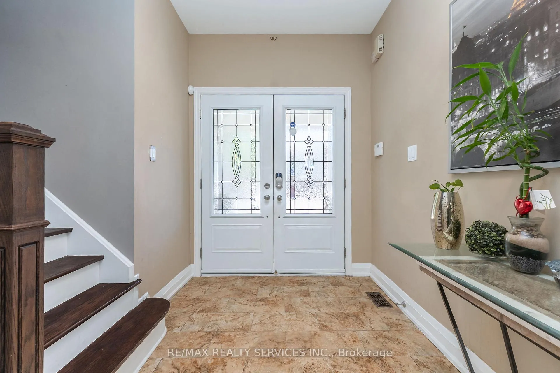Photo 4 of 29 Sir Jacobs Crescent, Brampton, Fletcher's Meadow — HOMEH