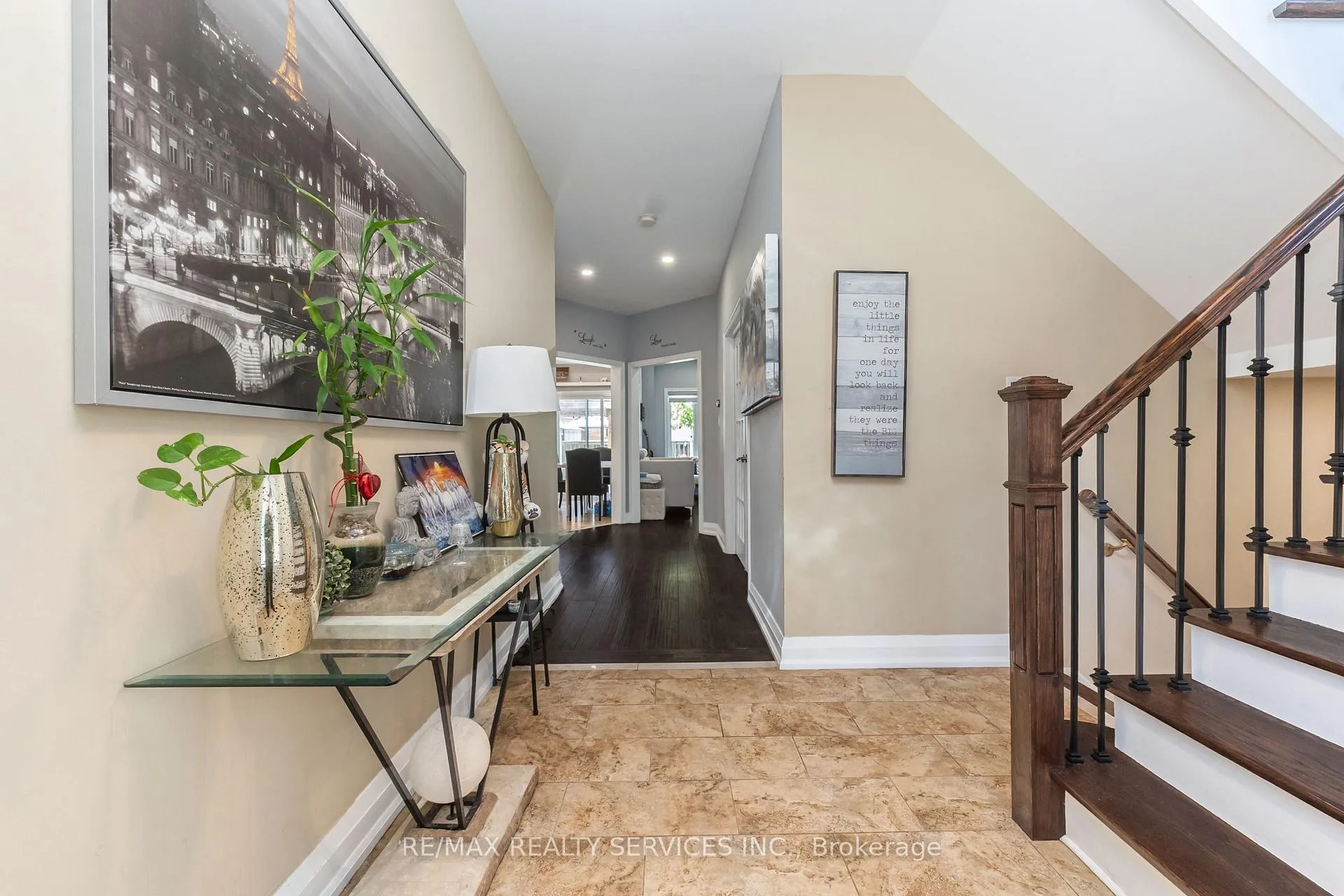 Photo 5 of 29 Sir Jacobs Crescent, Brampton, Fletcher's Meadow — HOMEH