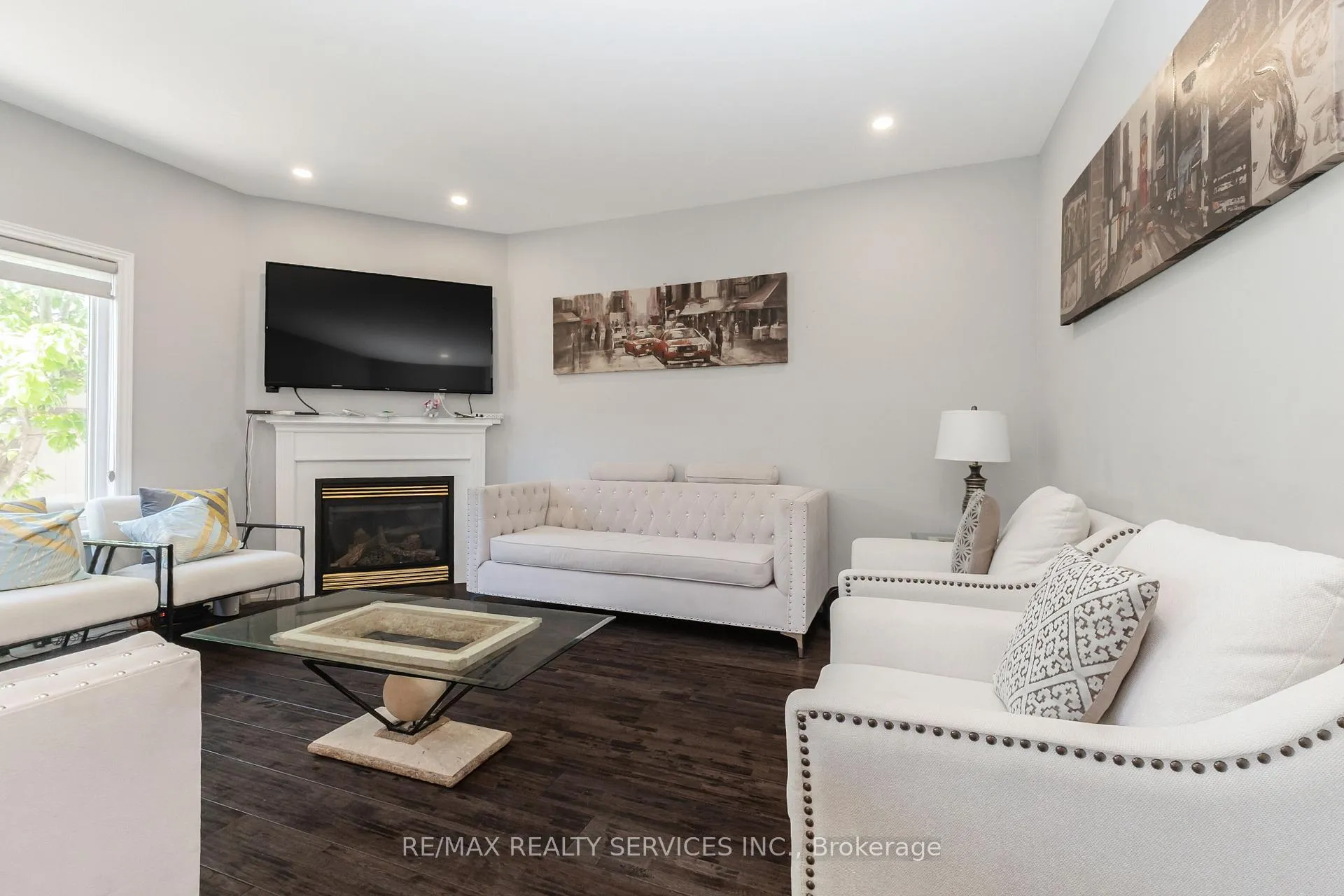 Photo 13 of 29 Sir Jacobs Crescent, Brampton, Fletcher's Meadow — HOMEH