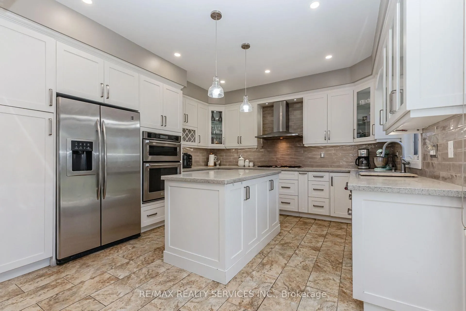 Photo 17 of 29 Sir Jacobs Crescent, Brampton, Fletcher's Meadow — HOMEH
