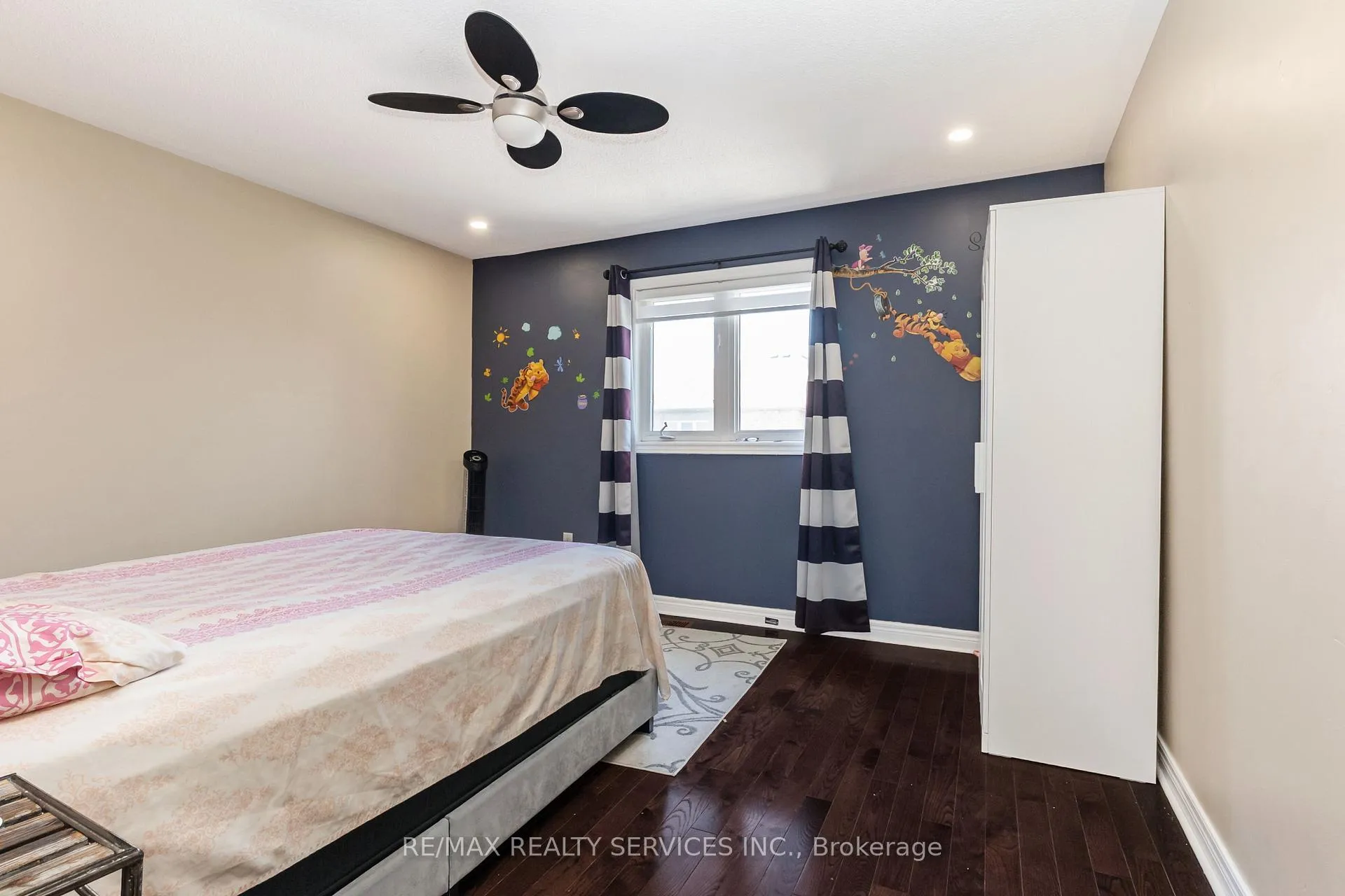 Photo 32 of 29 Sir Jacobs Crescent, Brampton, Fletcher's Meadow — HOMEH