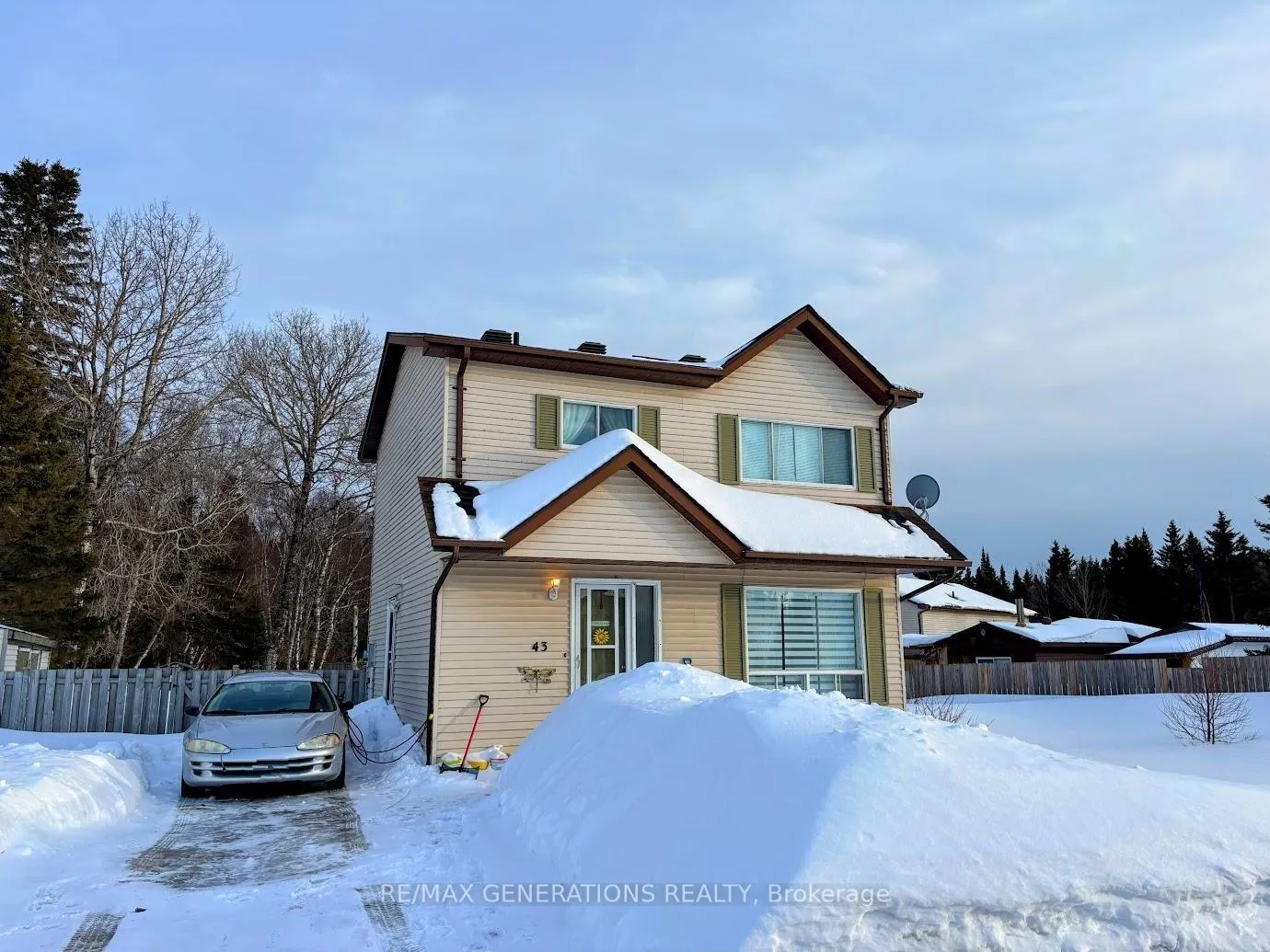 Photo 1 of 43 Poplar Crescent, Marathon — HOMEH