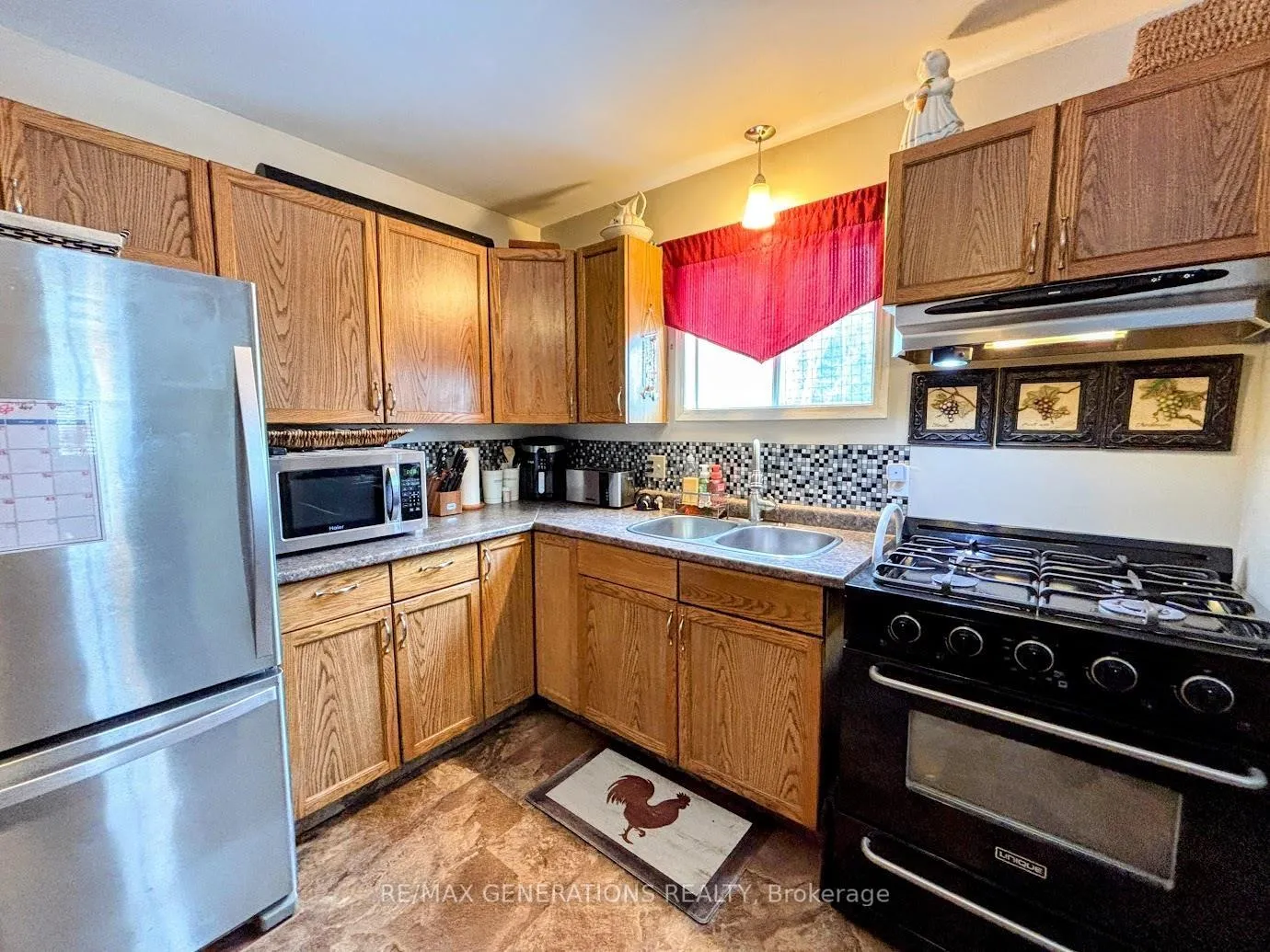 Photo 7 of 43 Poplar Crescent, Marathon — HOMEH